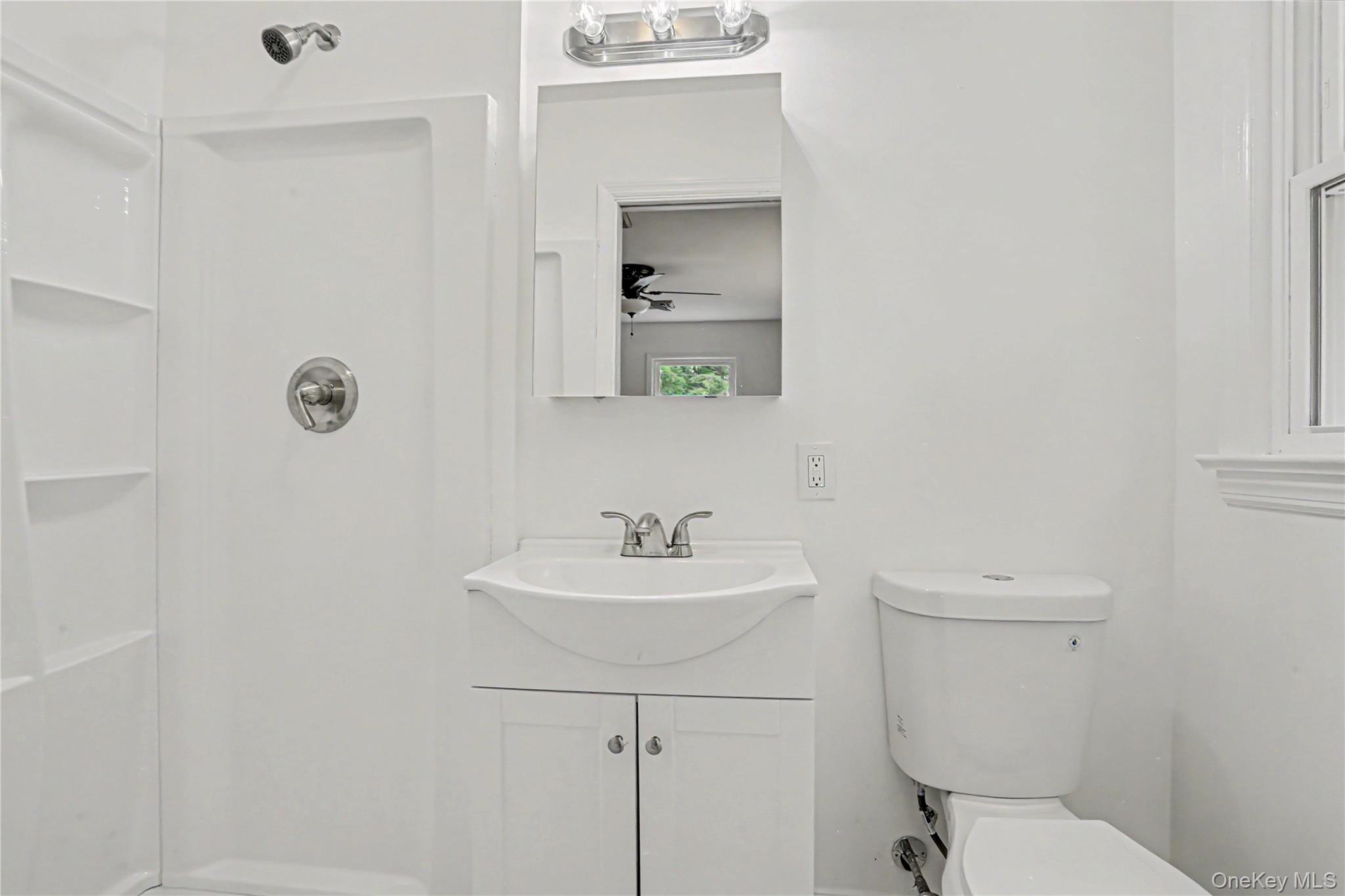 12 Roe Drive Property Photo 14