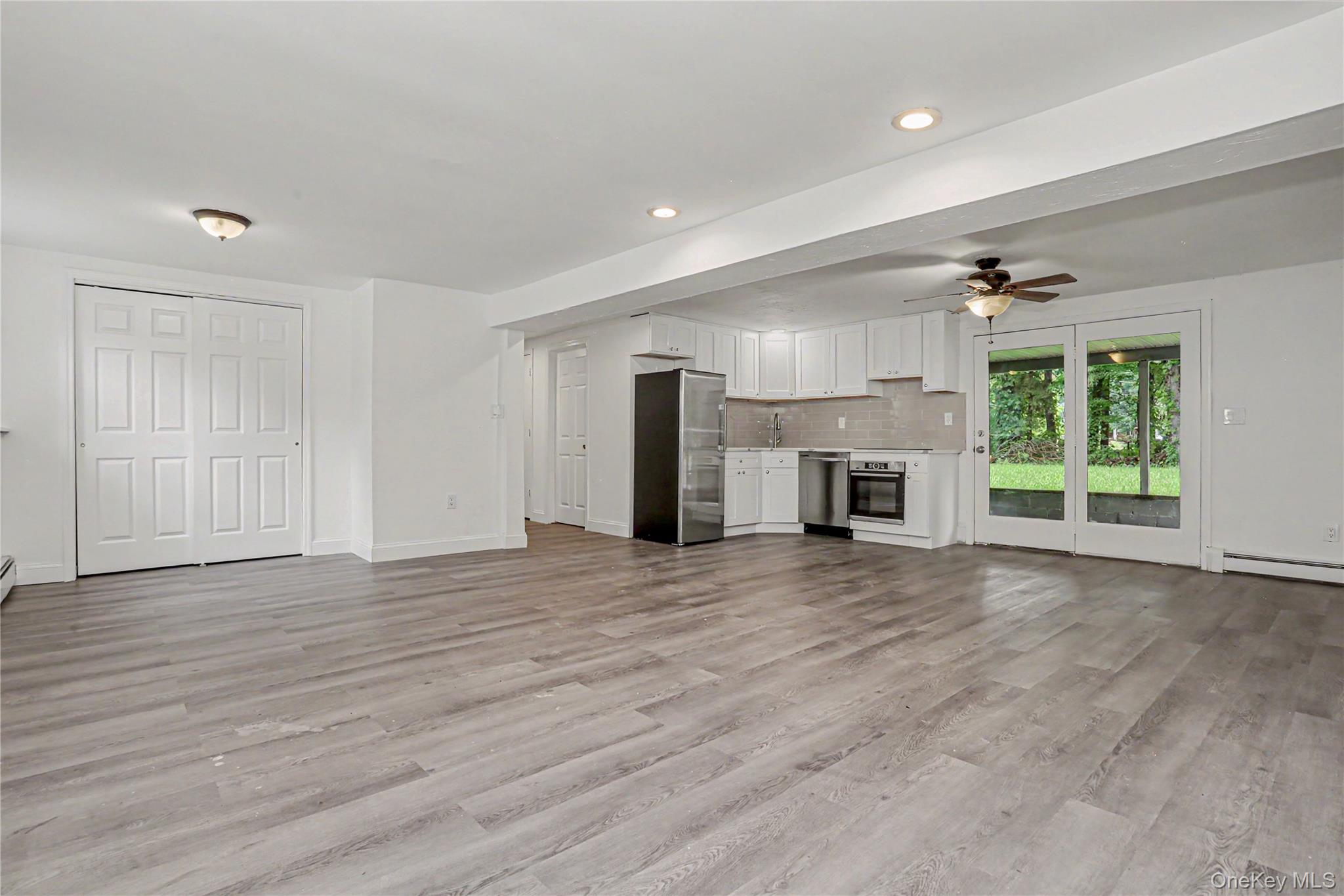 12 Roe Drive Property Photo 18
