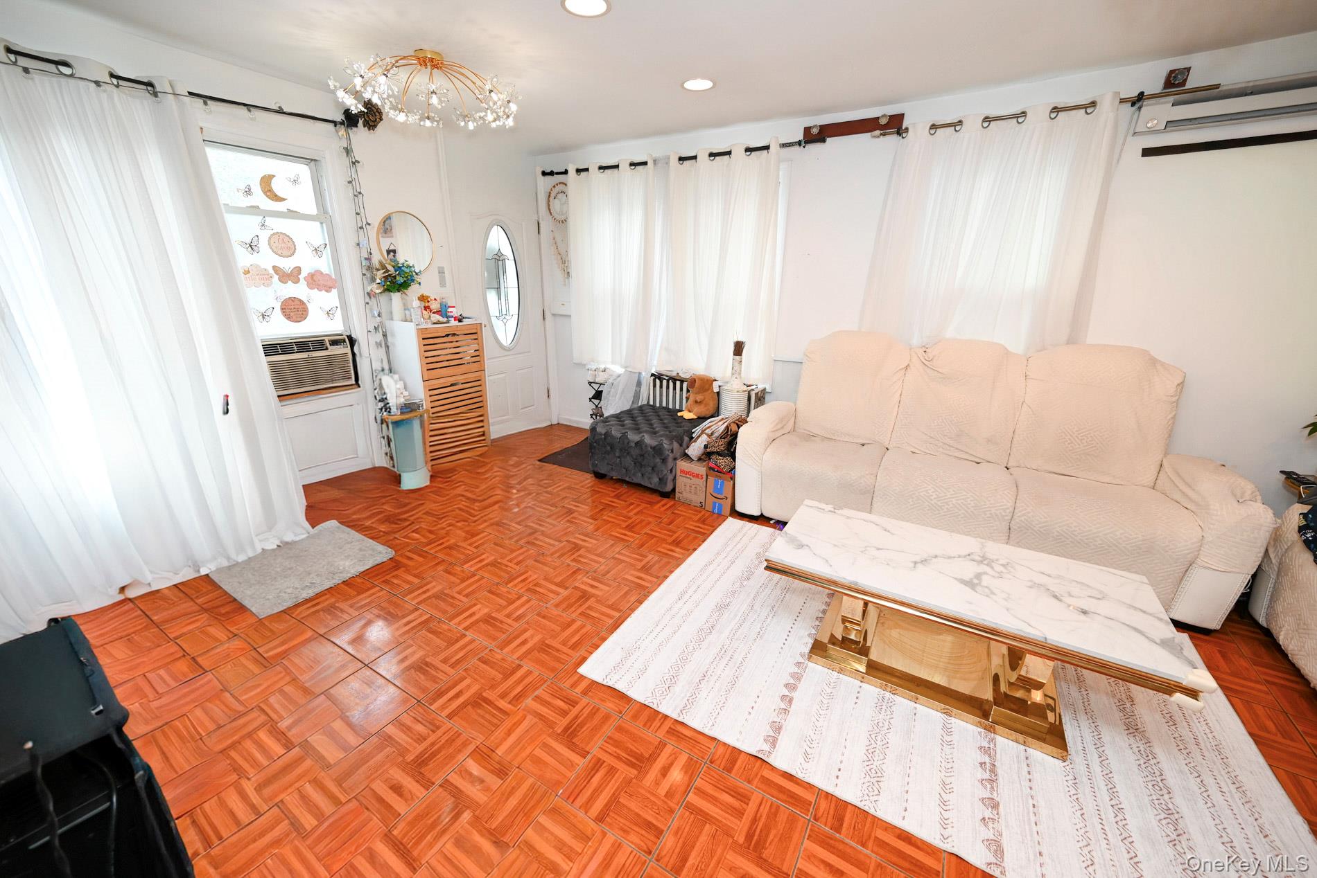 14214 Sutter Avenue Property Photo 7