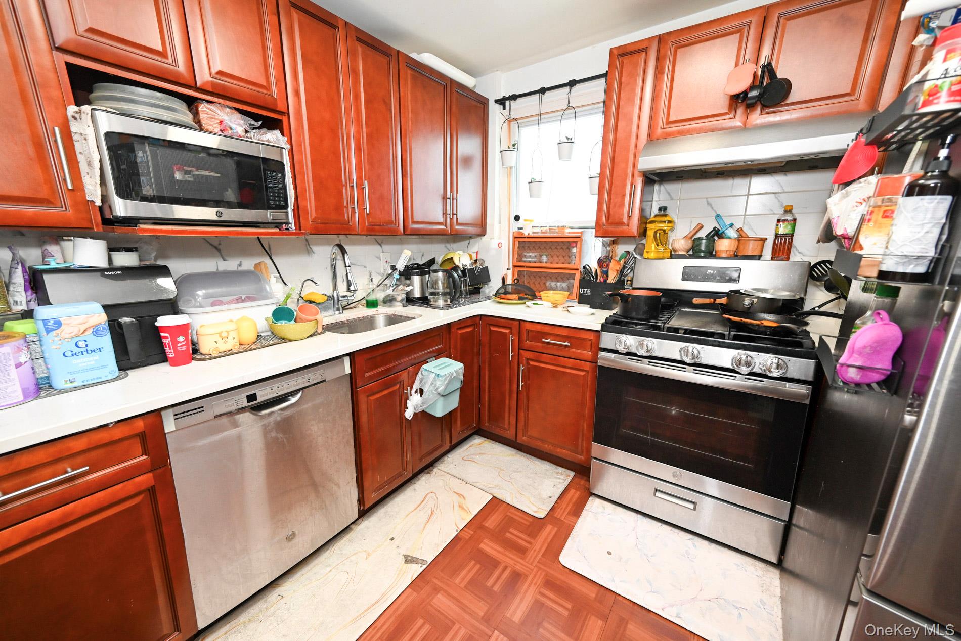 14214 Sutter Avenue Property Photo 10