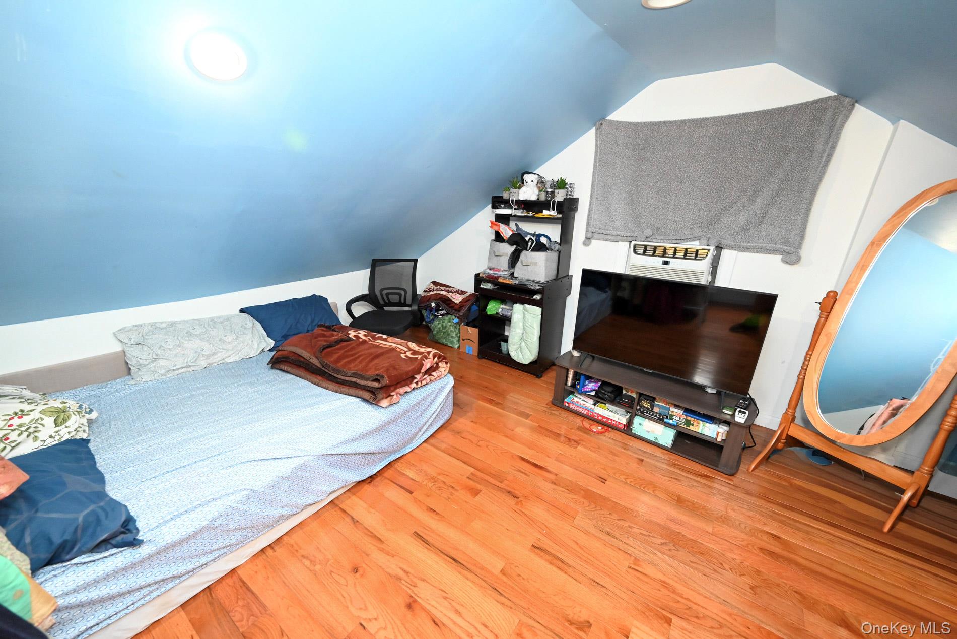 14214 Sutter Avenue Property Photo 15