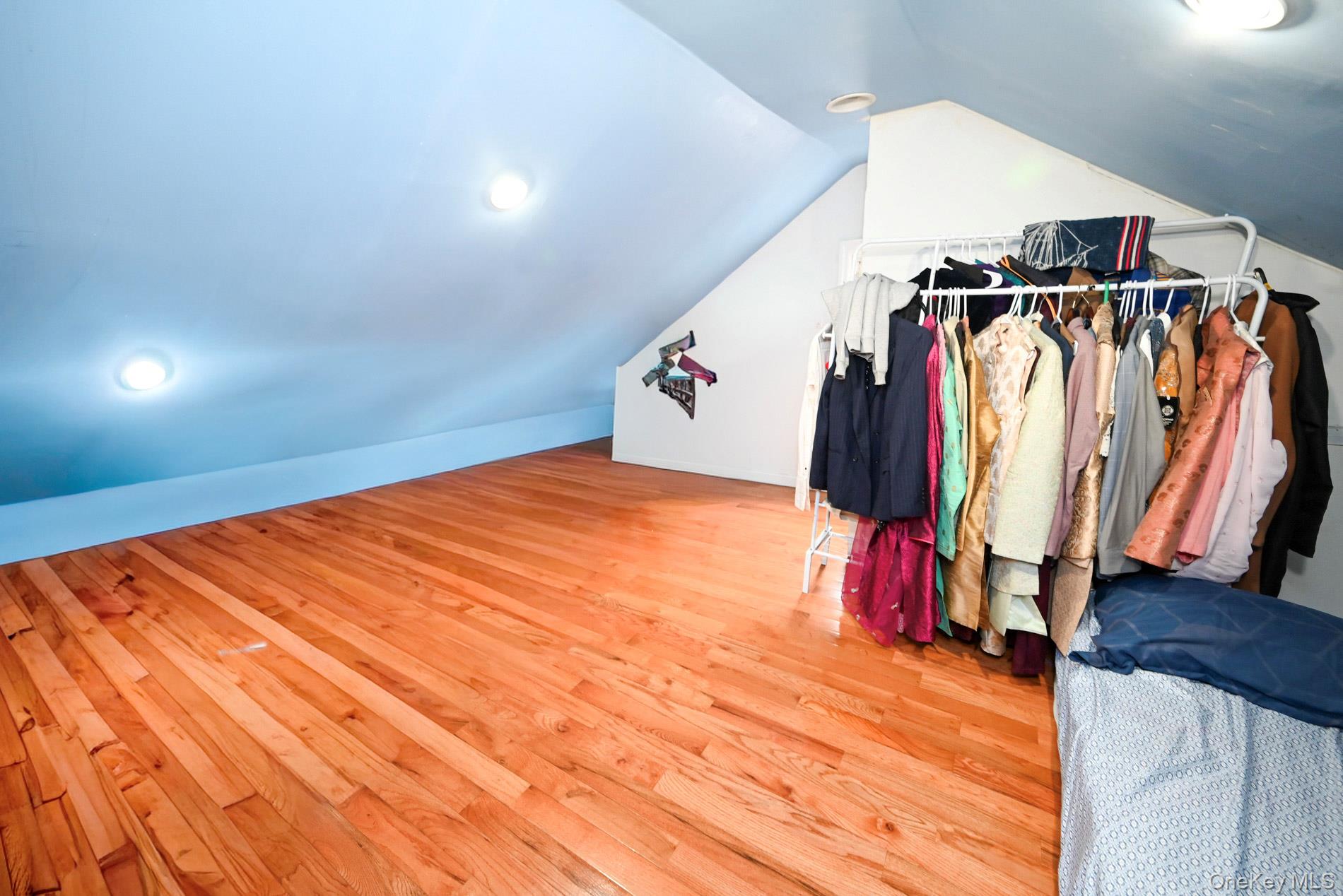 14214 Sutter Avenue Property Photo 16