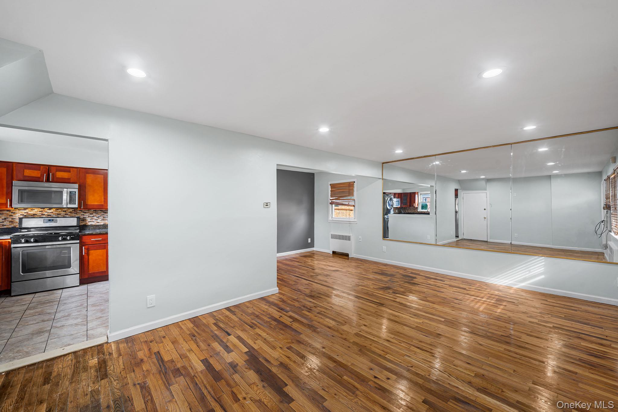 17204 Amelia Road Property Photo 9