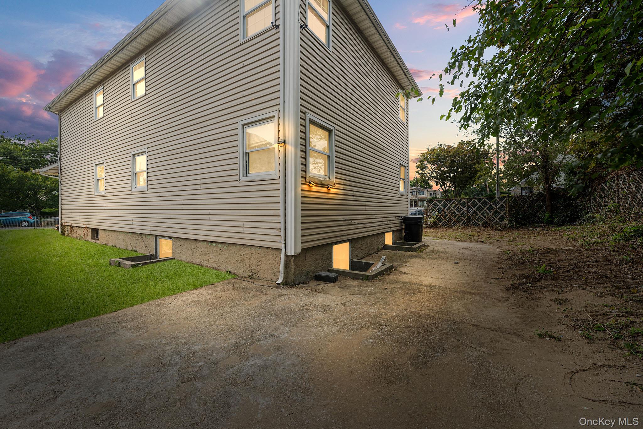 17204 Amelia Road Property Photo 24