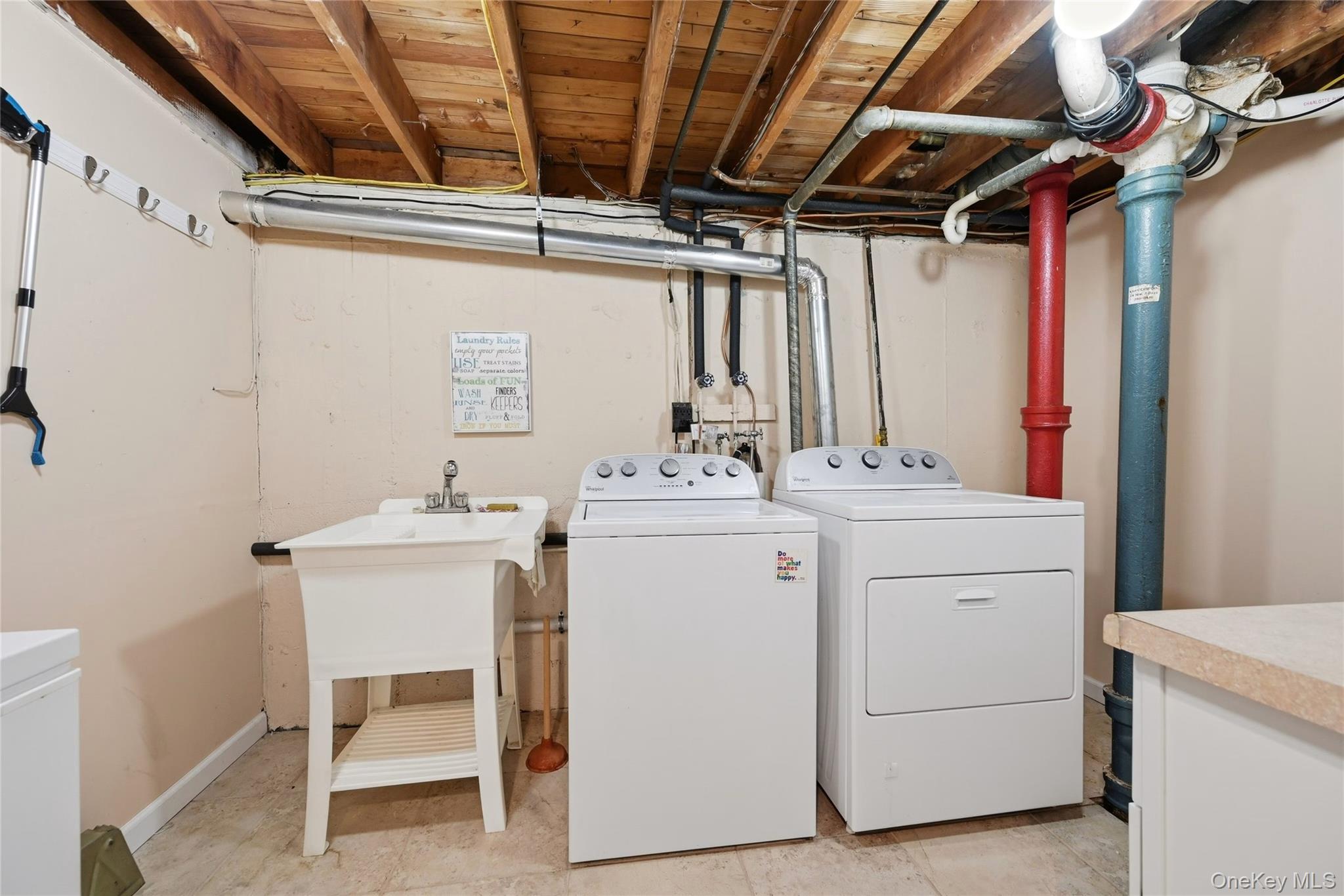 115 Autumn Drive Property Photo 34