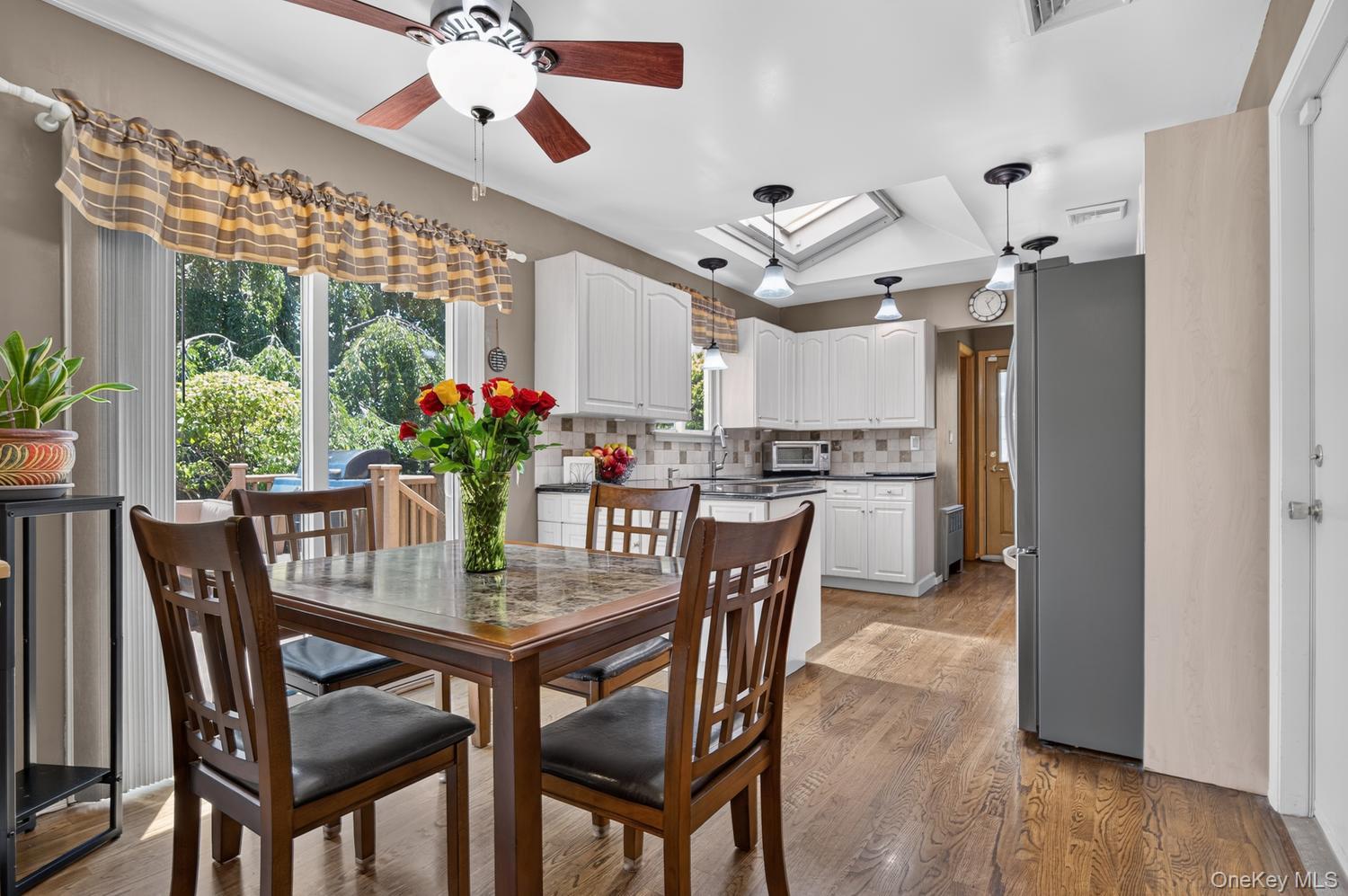 6 W Oak Hill Property Photo 10