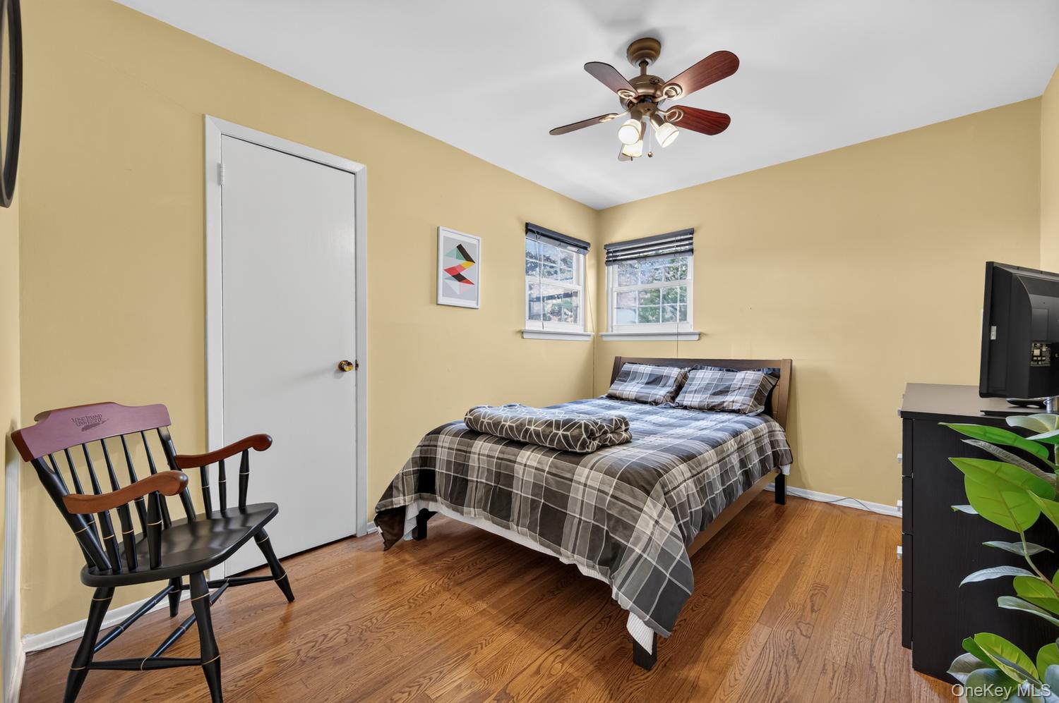 6 W Oak Hill Property Photo 19