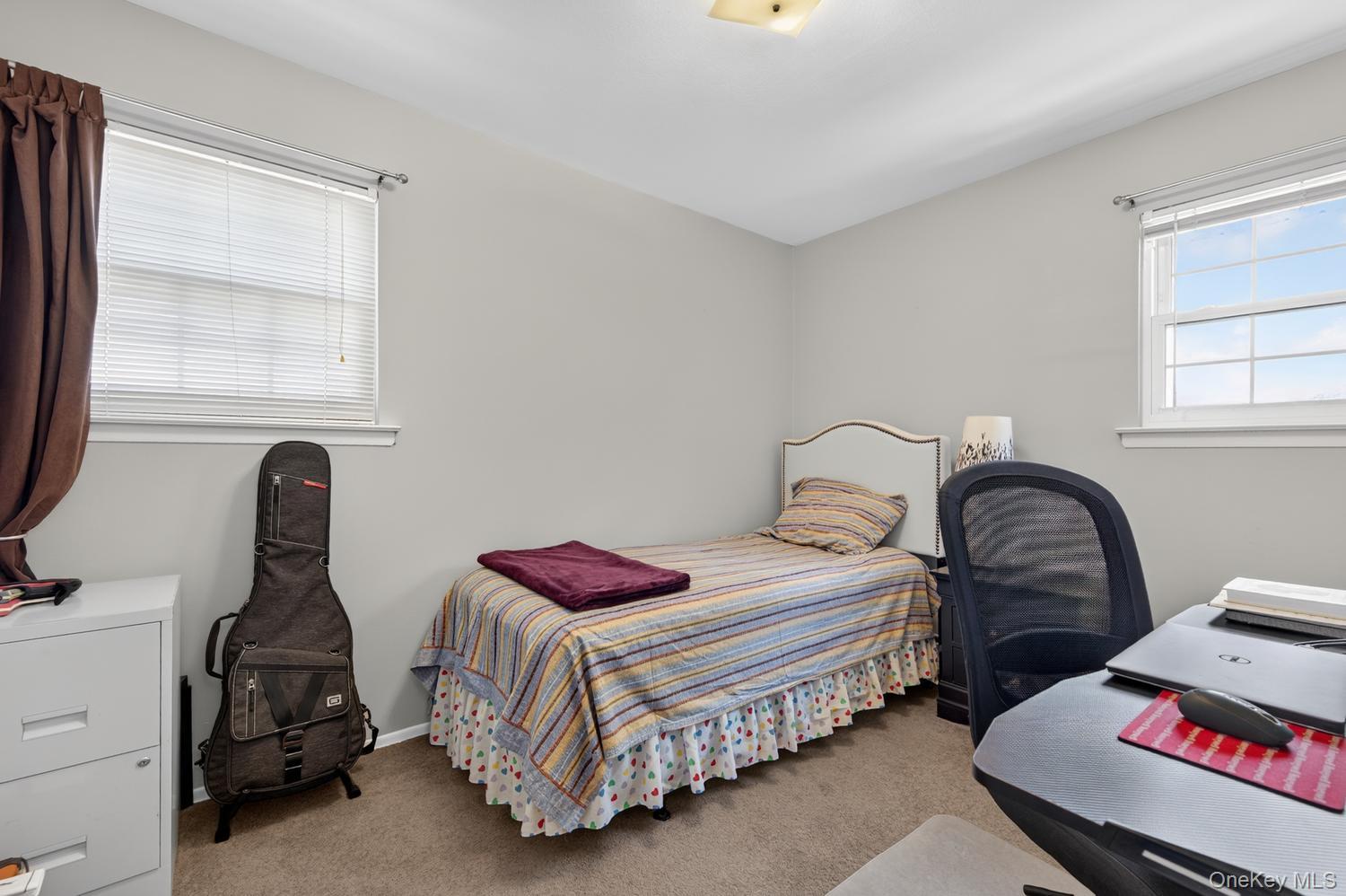 6 W Oak Hill Property Photo 21