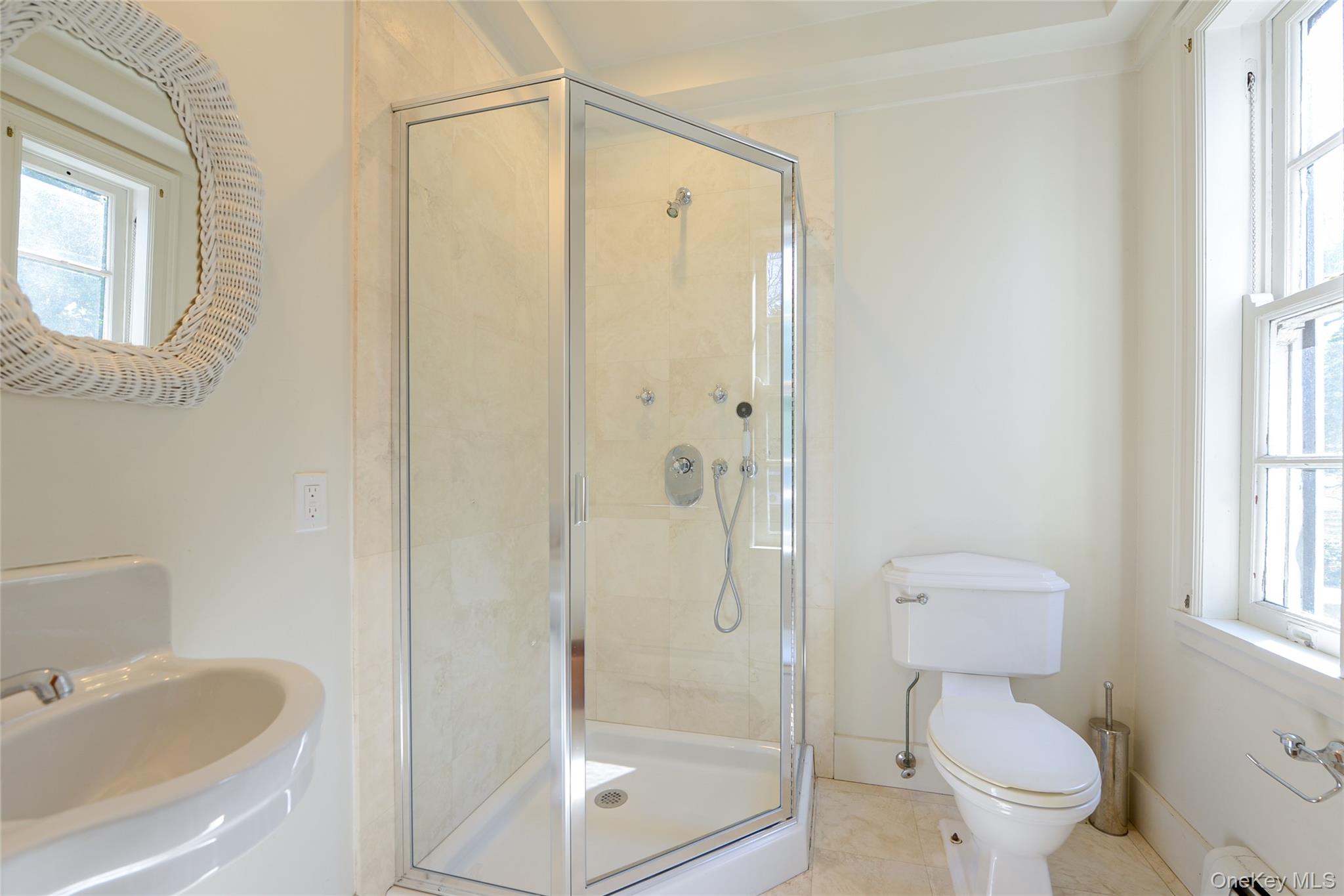 1 Pond Road Property Photo 10