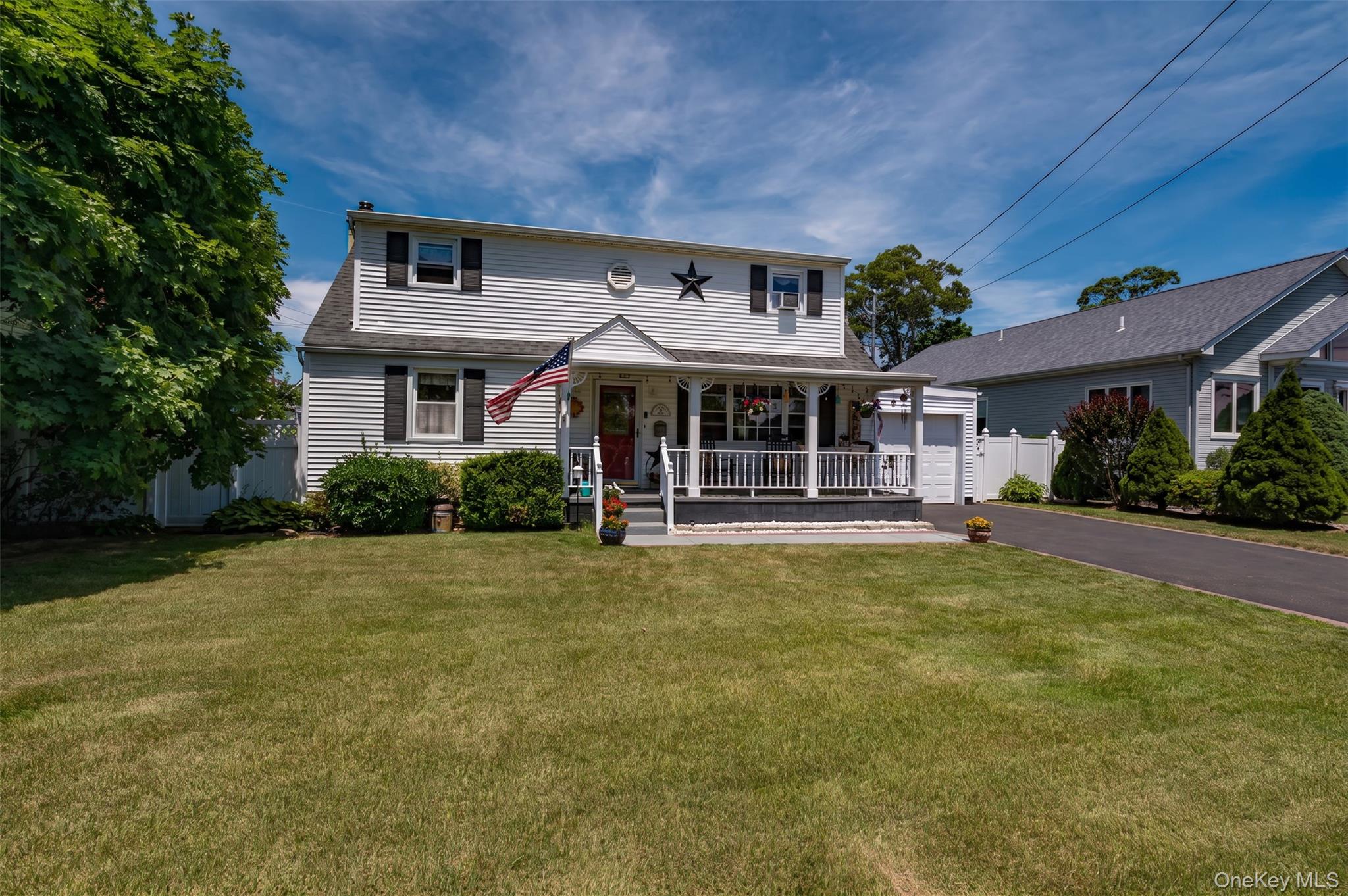 11 Spruce Street Property Photo 1