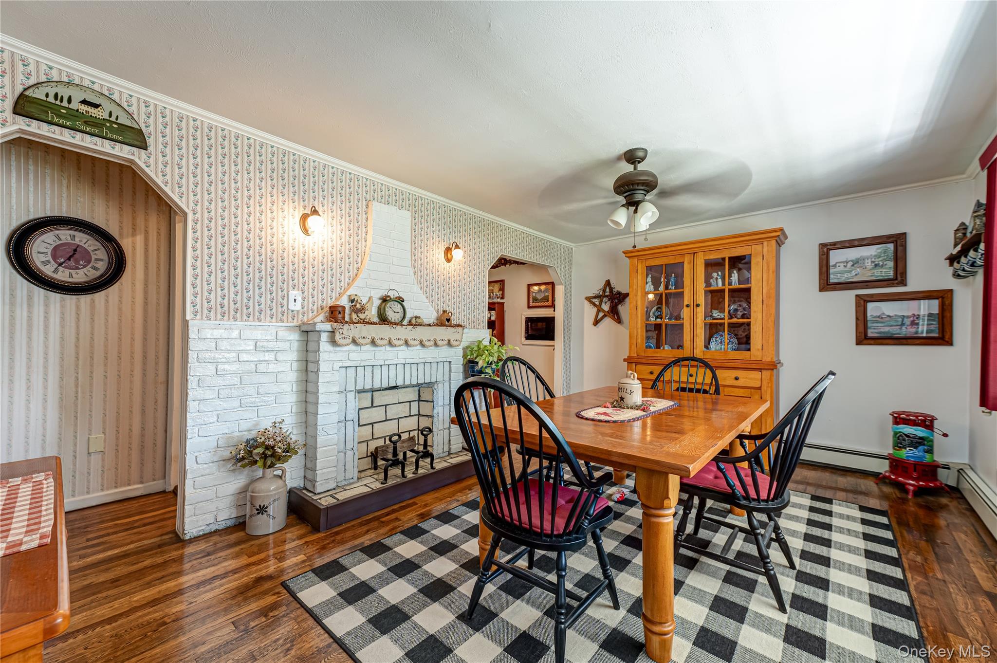 11 Spruce Street Property Photo 7