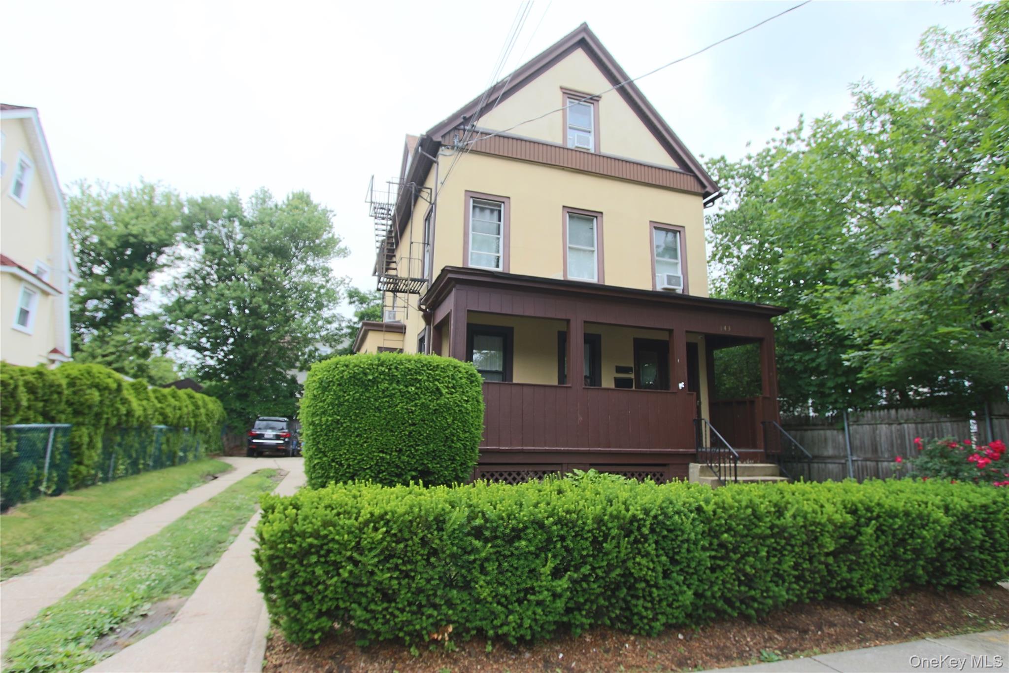 143 Fourth Avenue Property Photo 1
