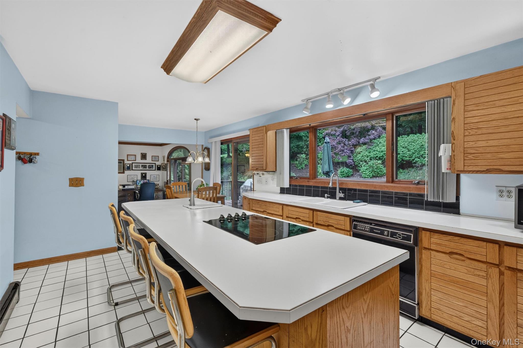 1 Tenny Lane Property Photo 14