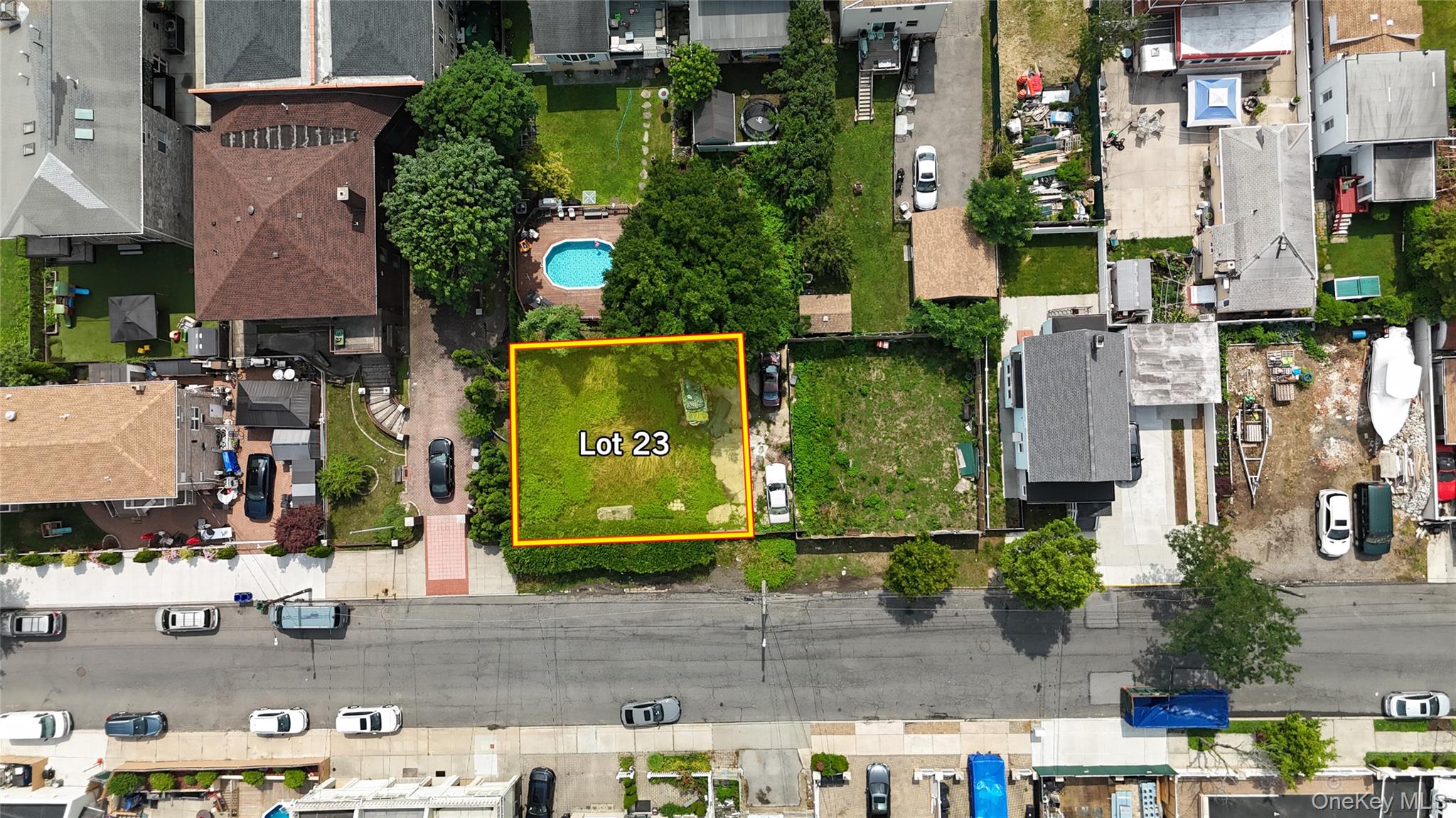 819 Dean Avenue Property Photo 2