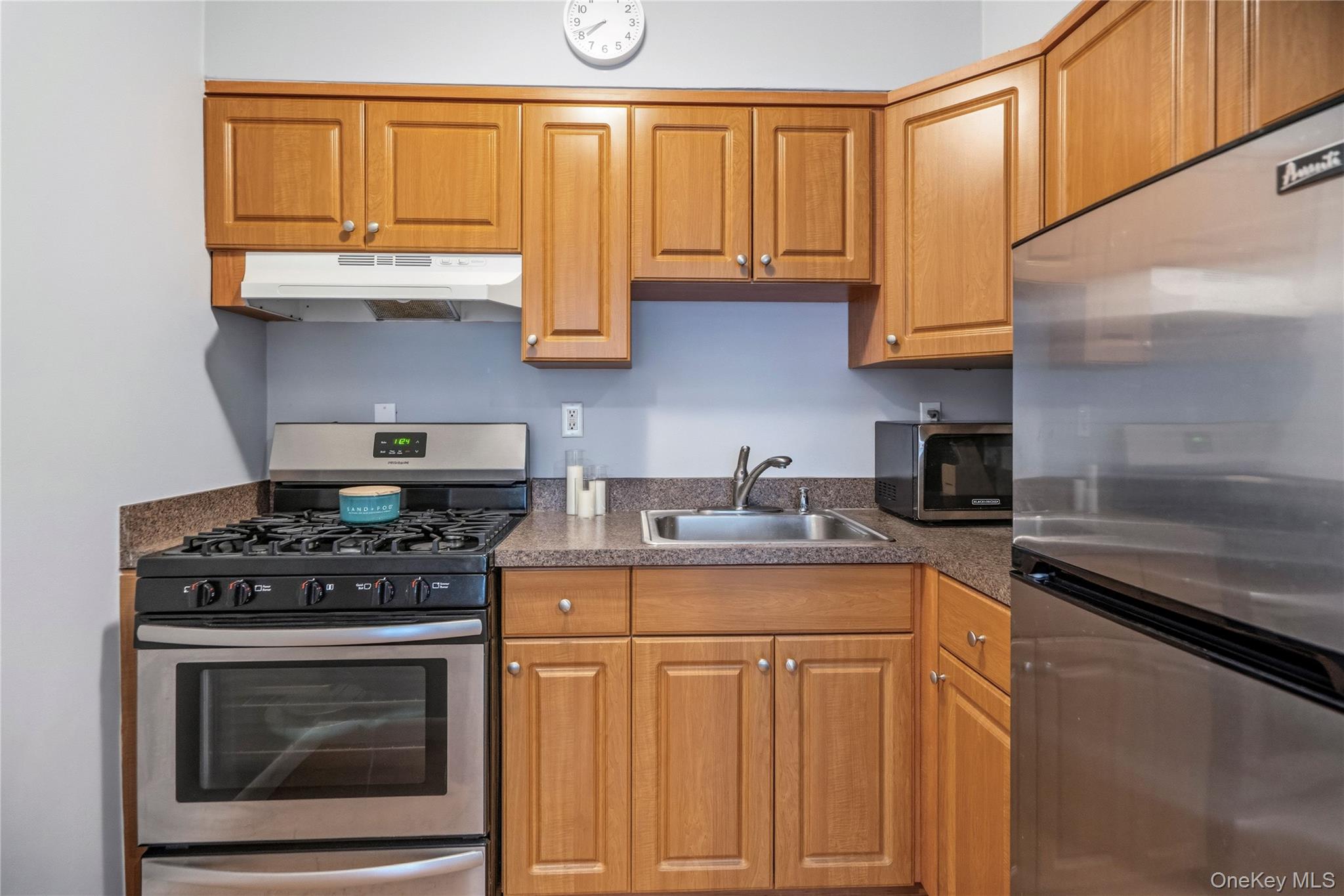 61 Maine Avenue F15 Property Photo 13