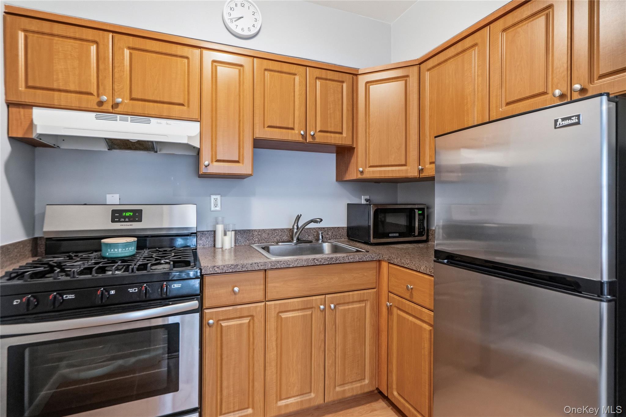 61 Maine Avenue F15 Property Photo 14