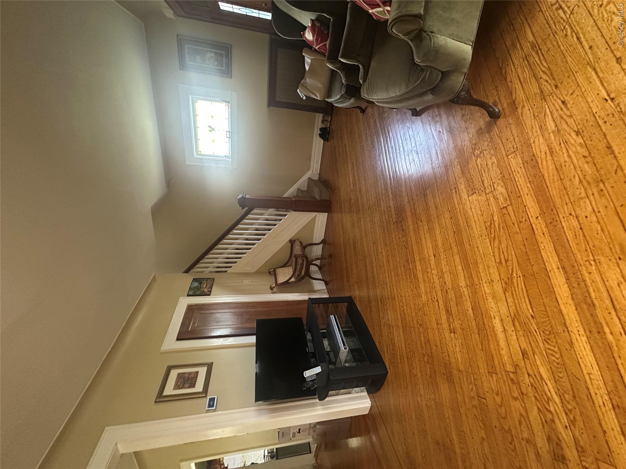 10048 222nd Street Property Photo 7