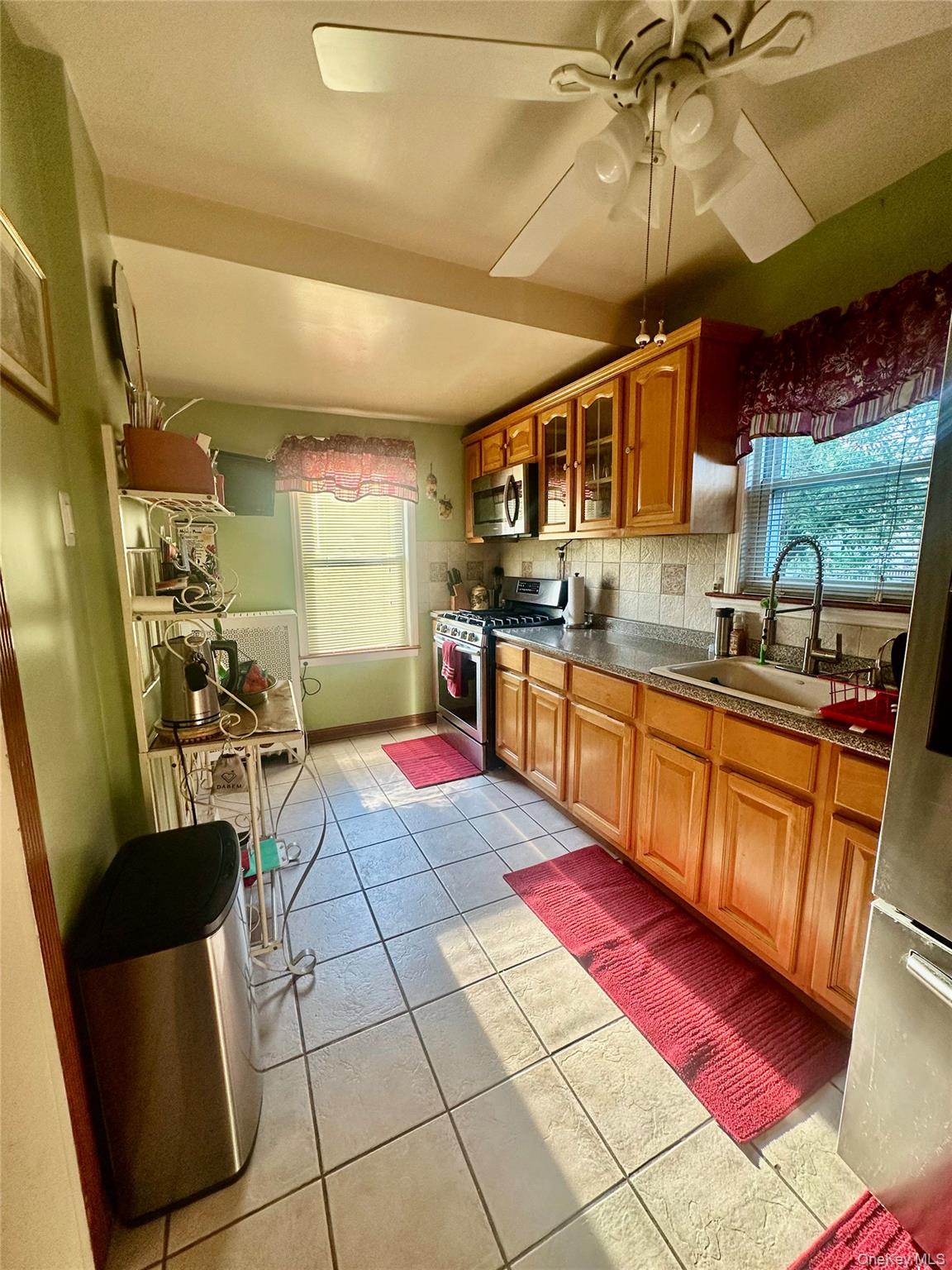 10048 222nd Street Property Photo 13