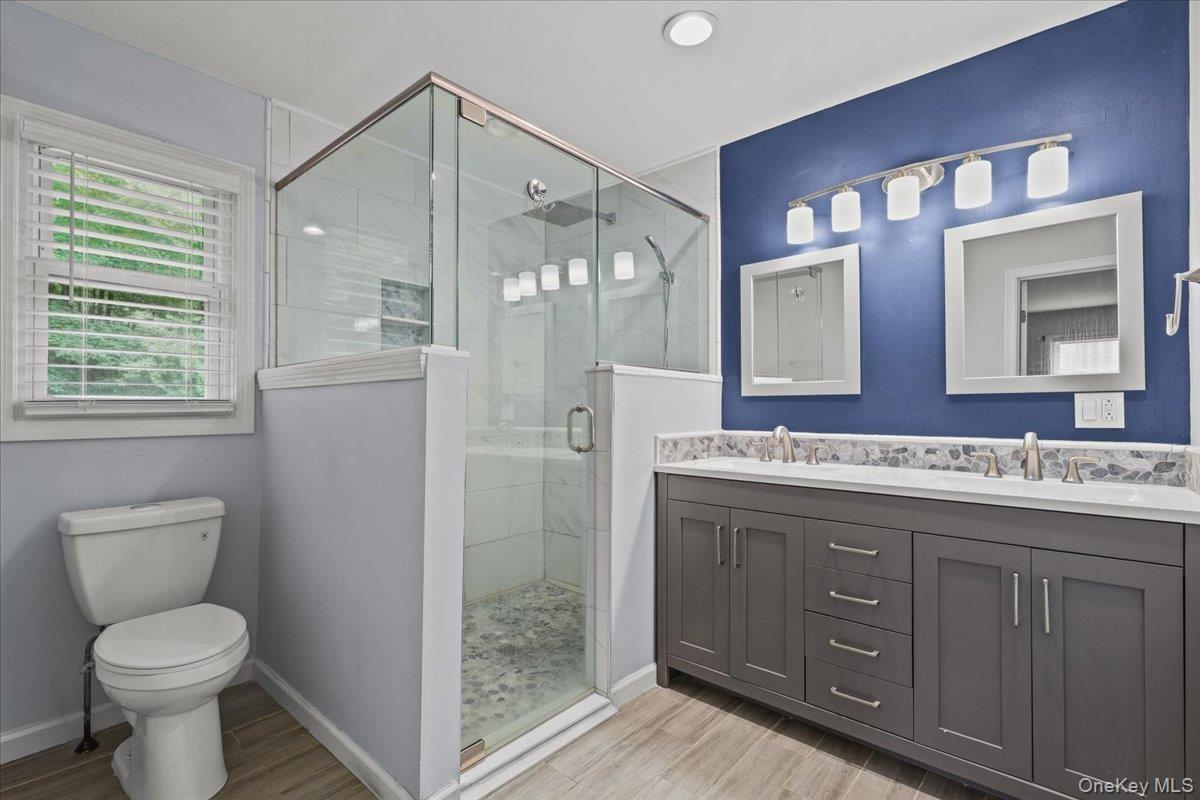 138 Kent Shore Drive Property Photo 15