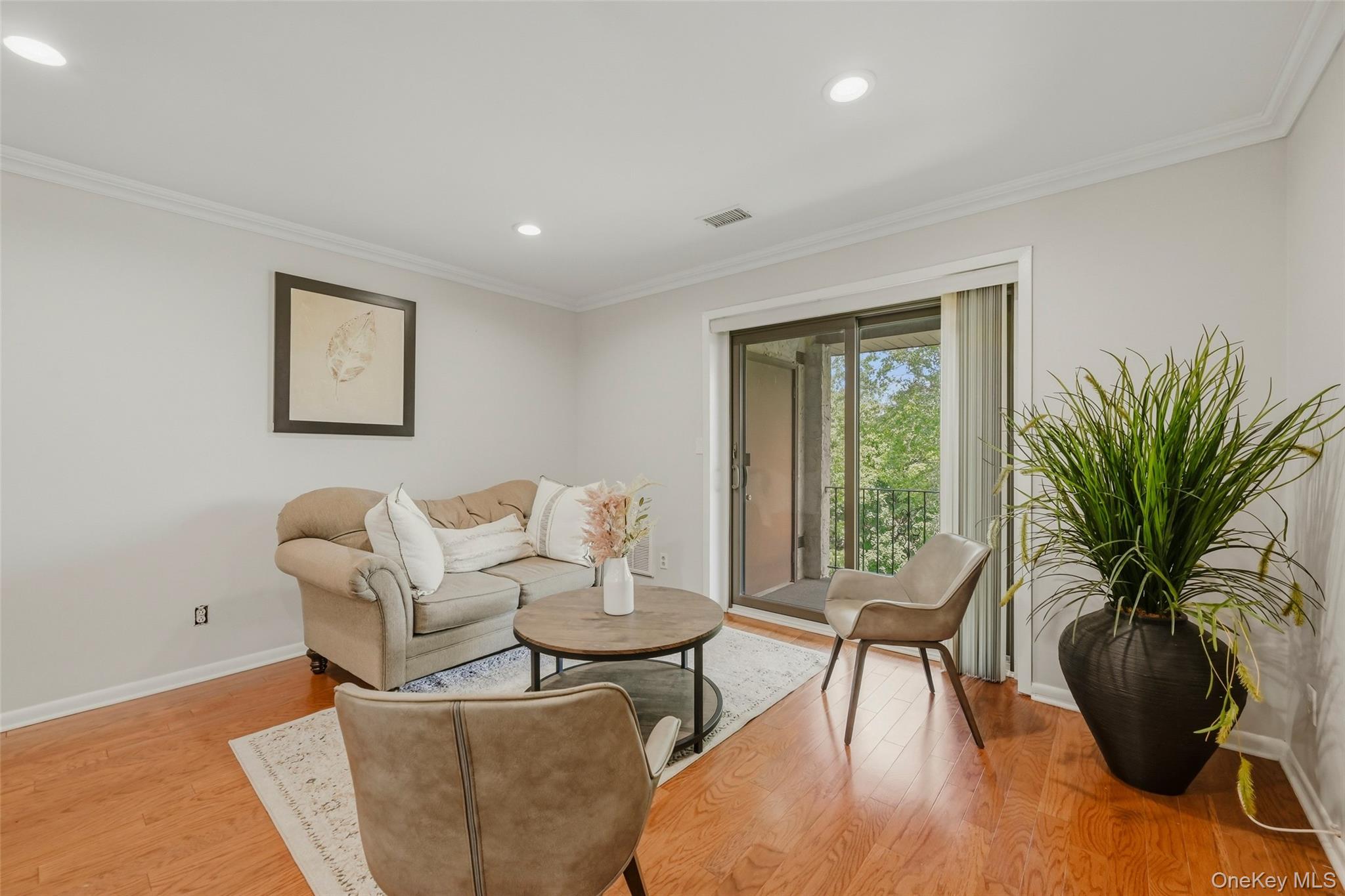 72 Omni Parc Drive Property Photo 6