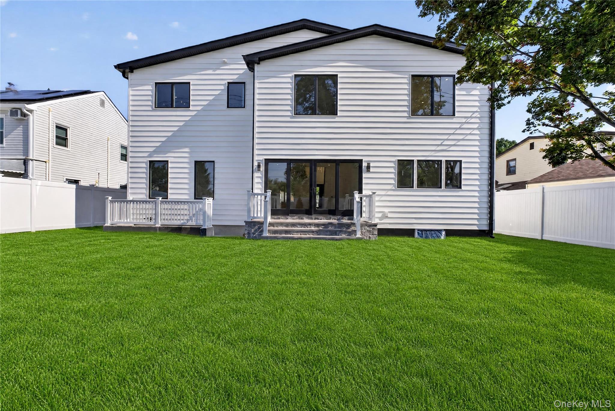 44 Meadow Lane Property Photo 4