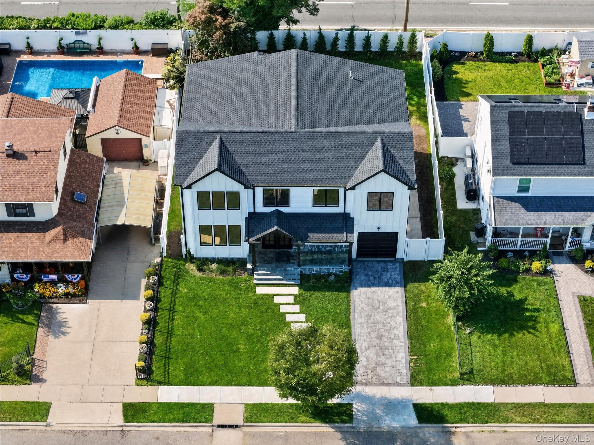 44 Meadow Lane Property Photo 42