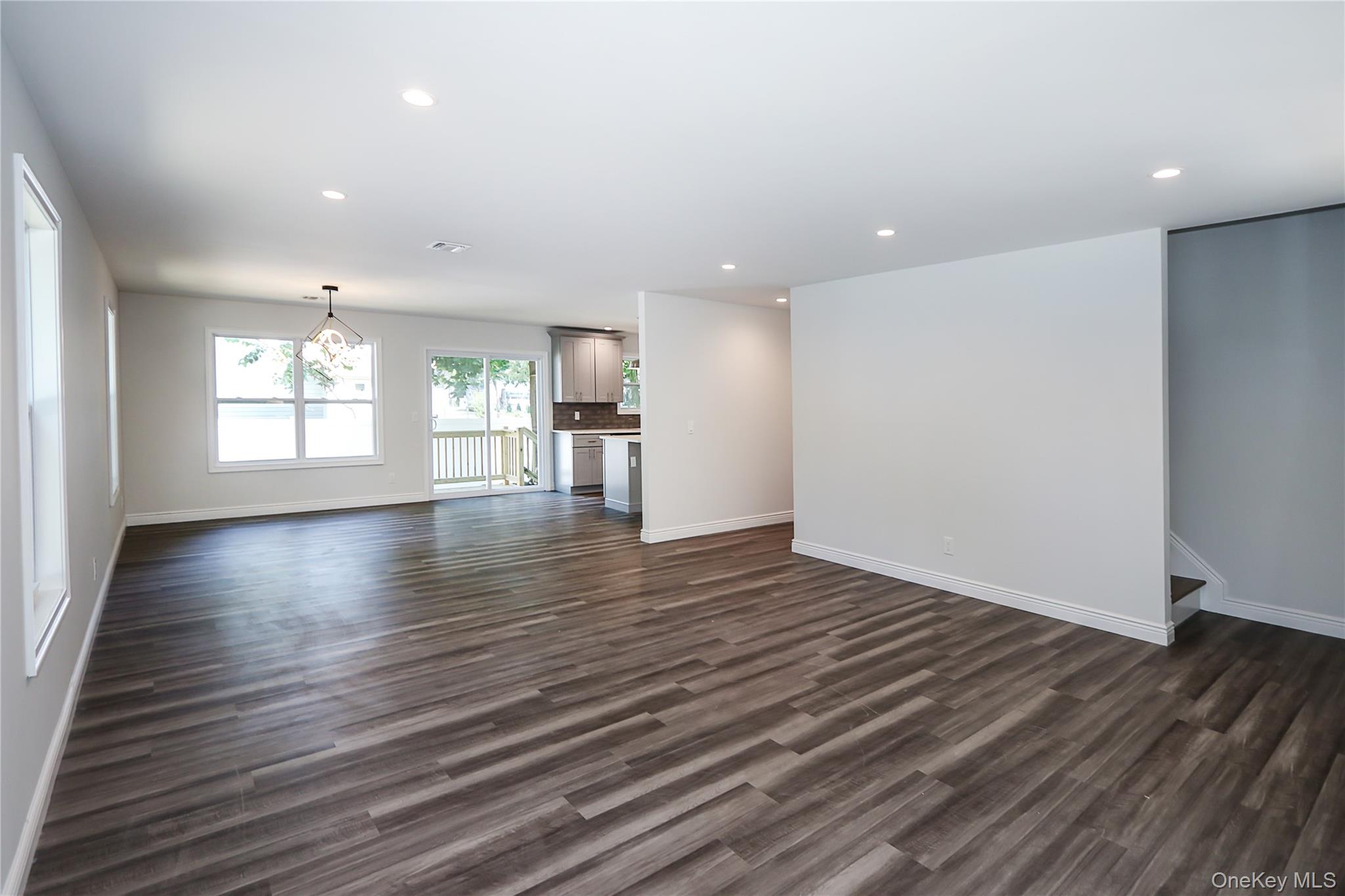 245 New Avenue Property Photo 5