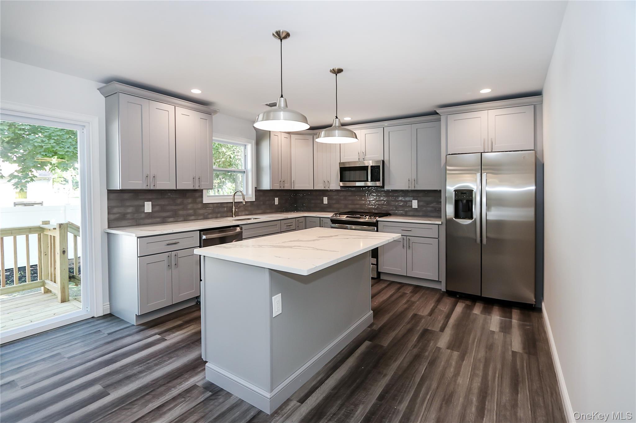 245 New Avenue Property Photo 10