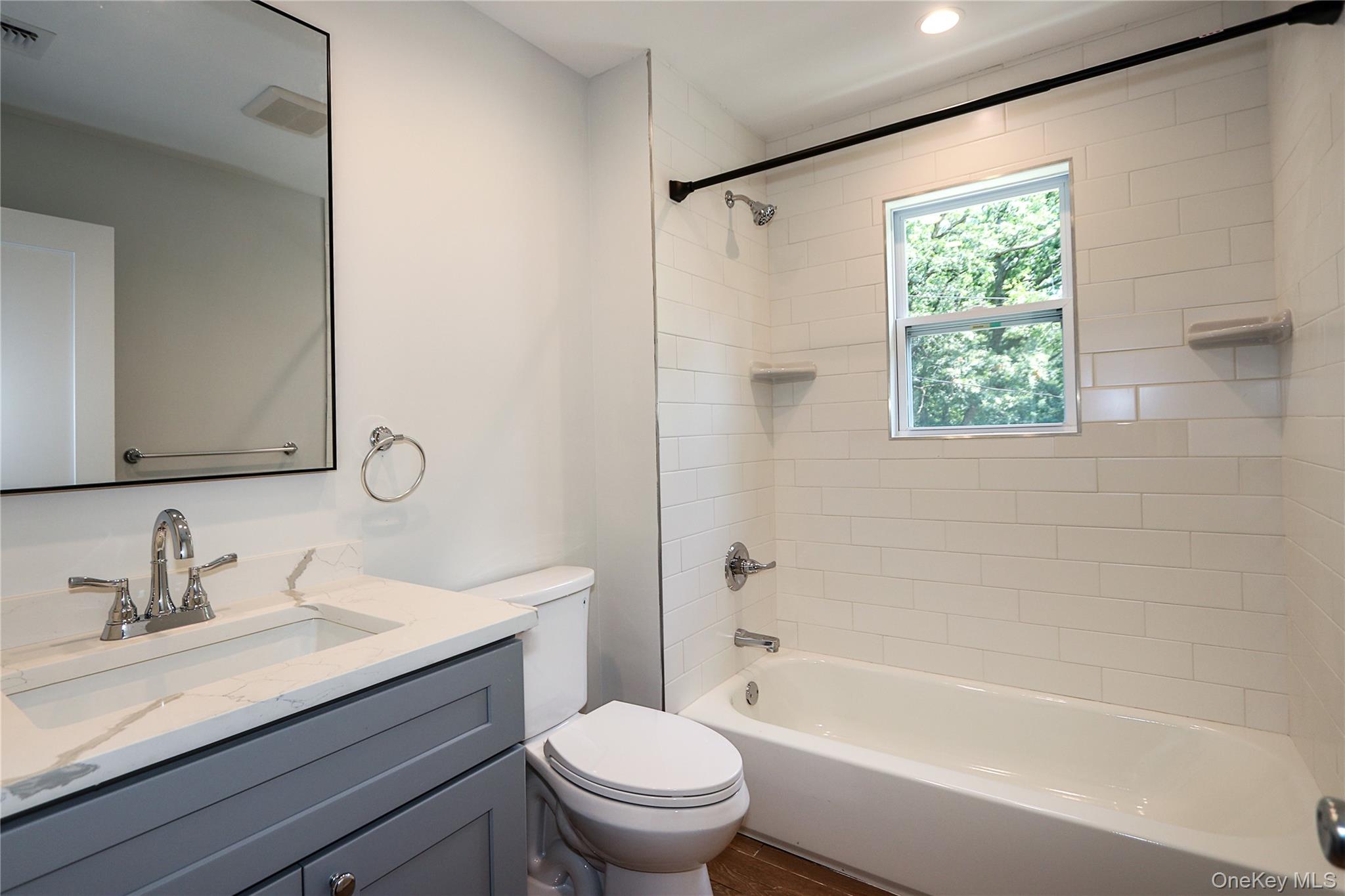 245 New Avenue Property Photo 21