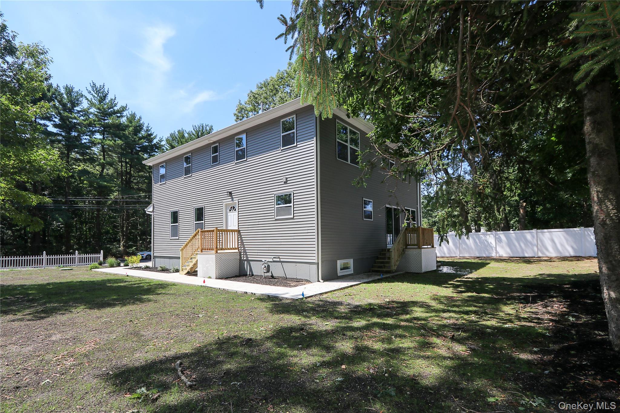 245 New Avenue Property Photo 26