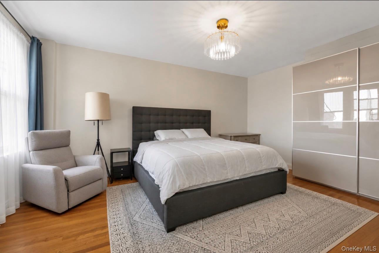 114-20 Queens Boulevard E9 Property Photo 8