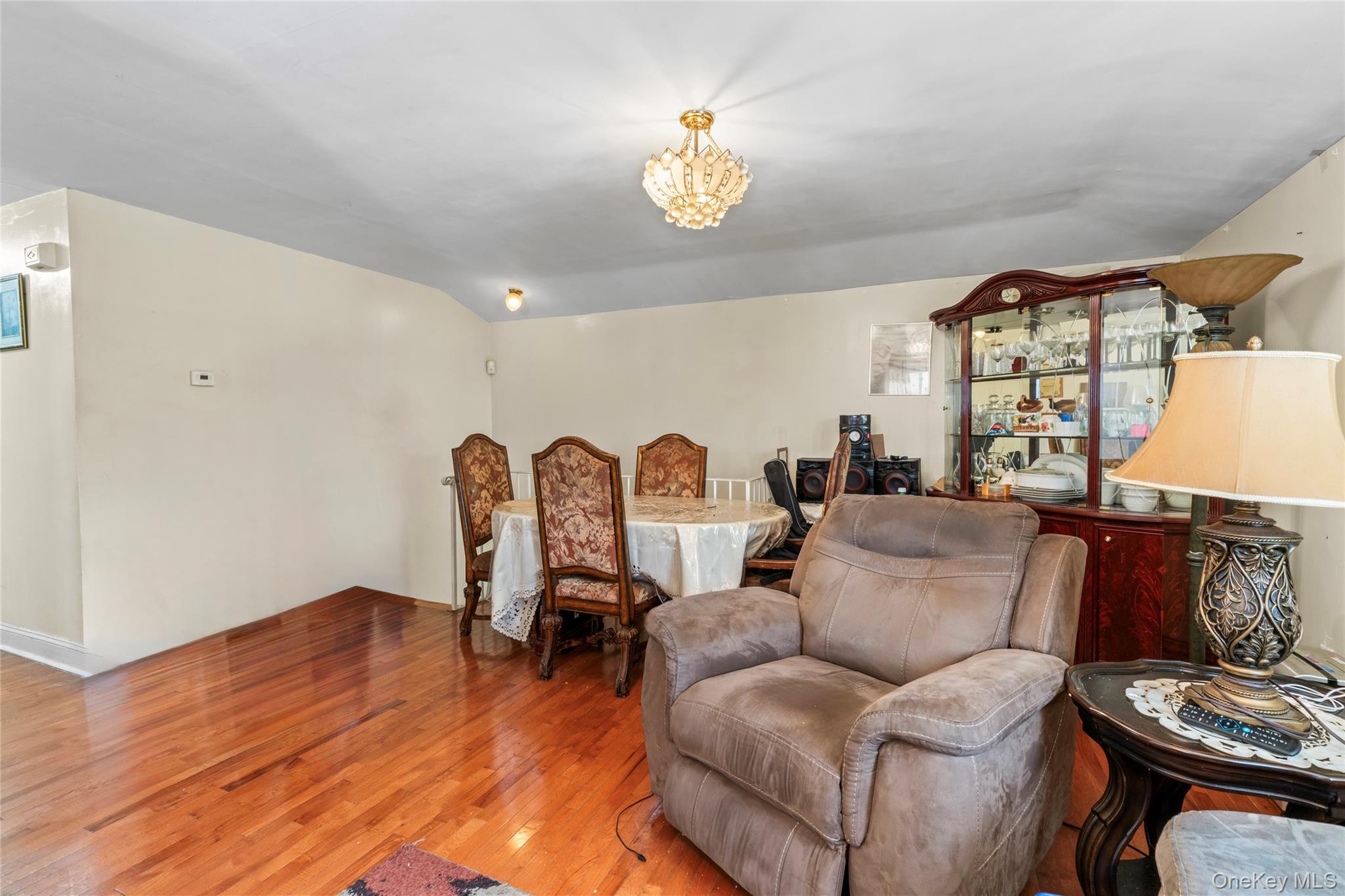 11917 Guy R Brewer Boulevard Property Photo 4