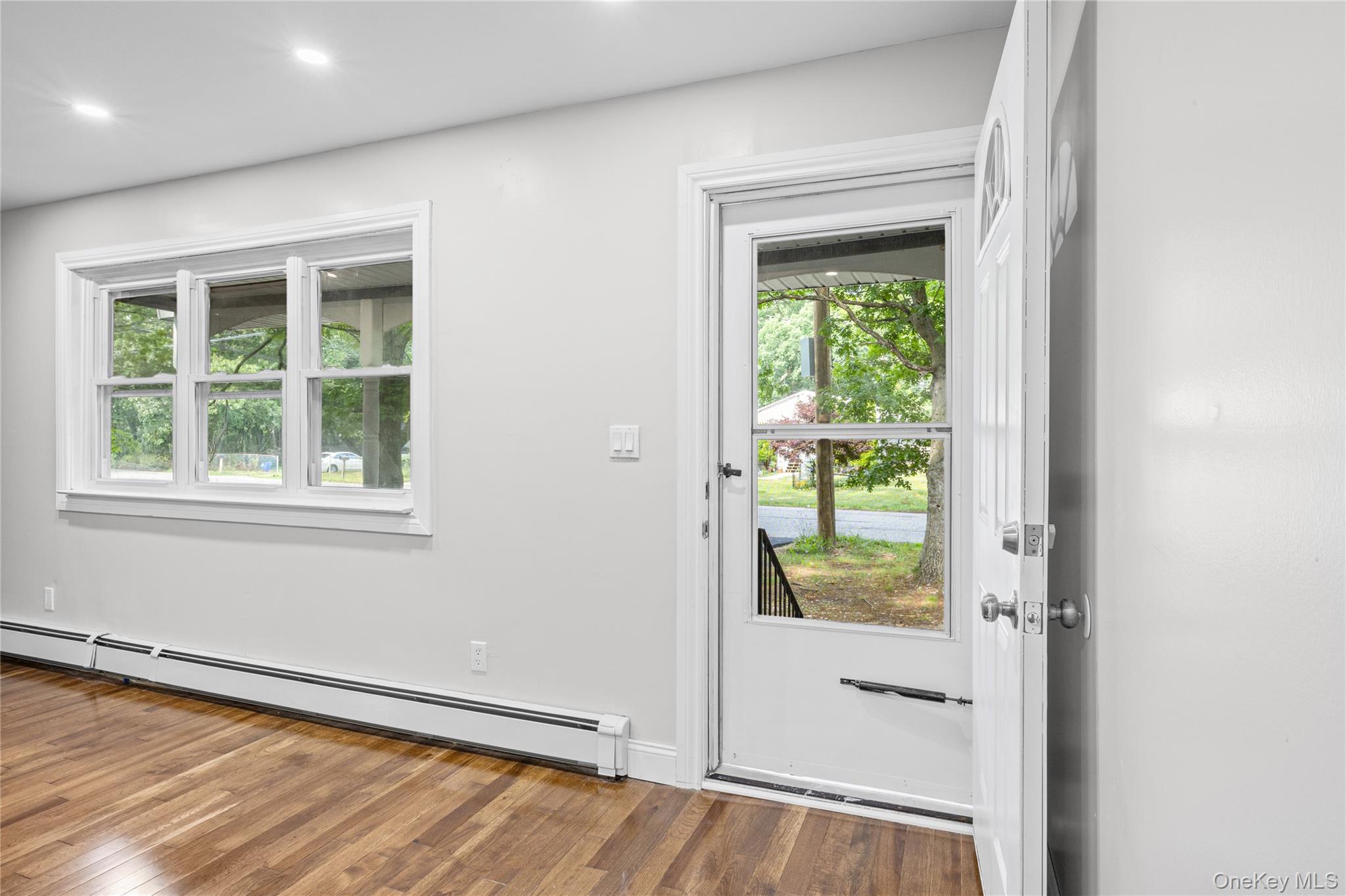 84 Flower Road Property Photo 14