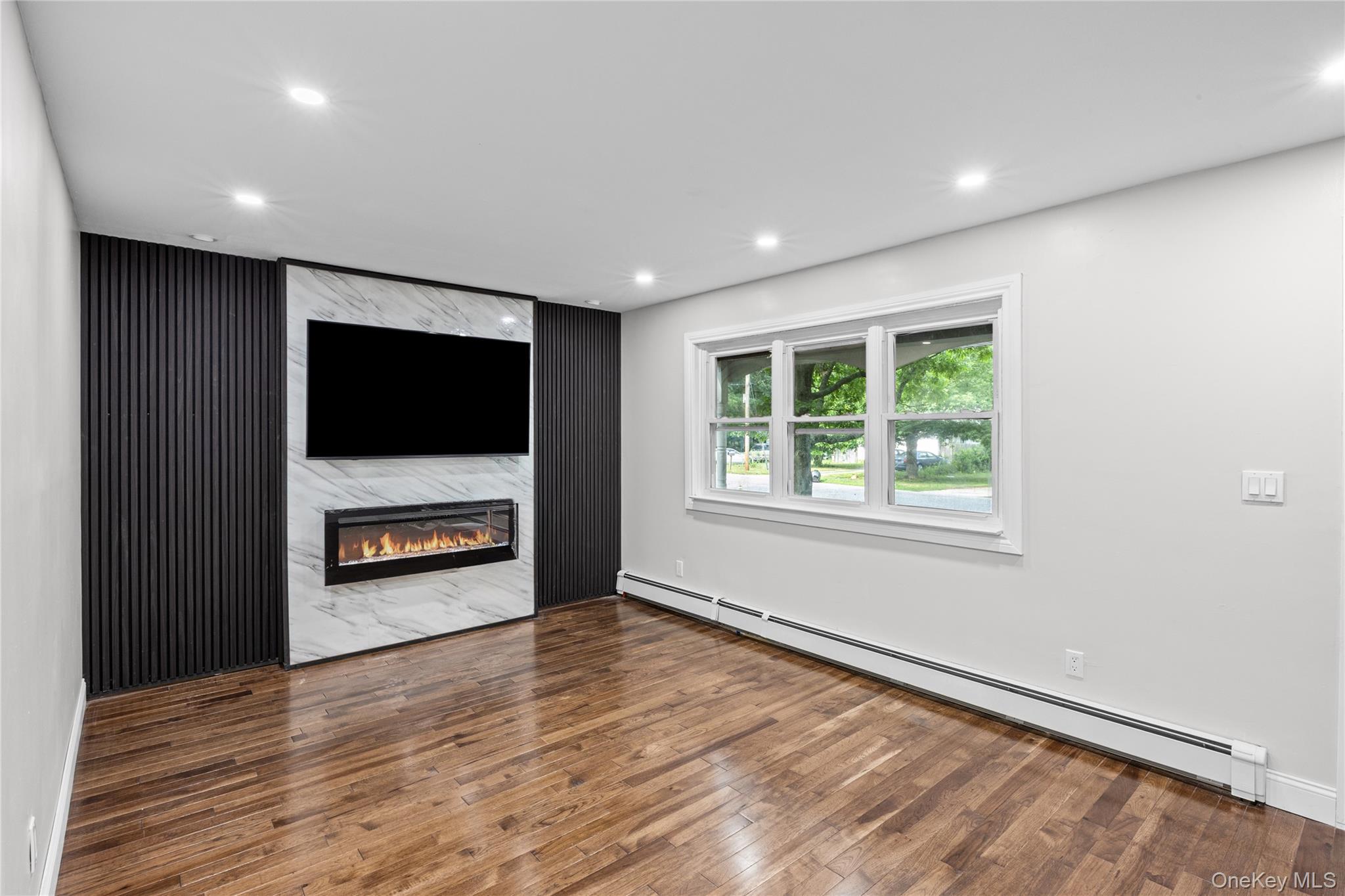 84 Flower Road Property Photo 17