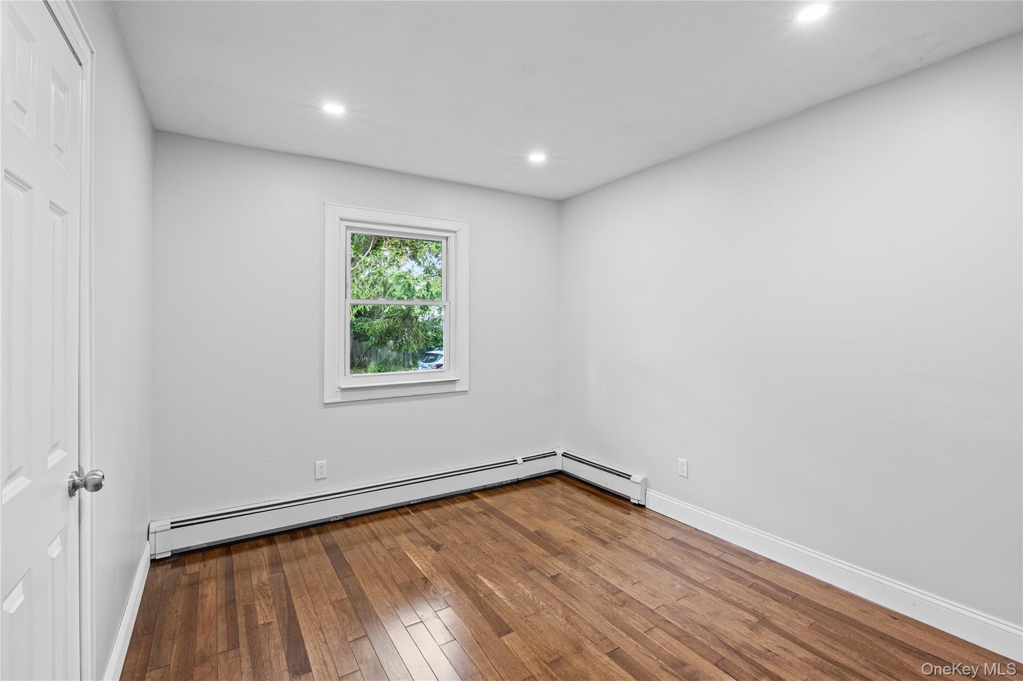 84 Flower Road Property Photo 24