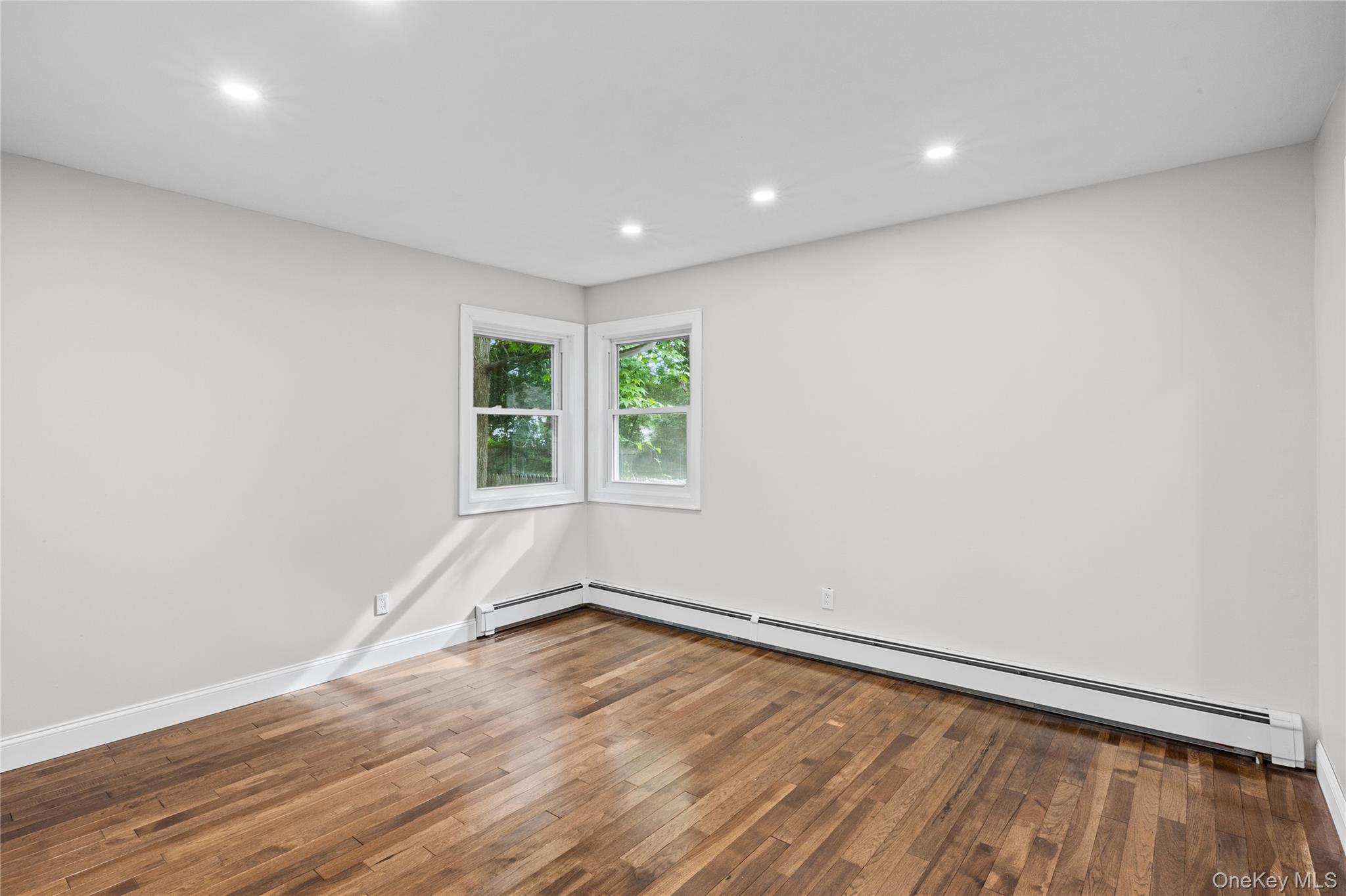 84 Flower Road Property Photo 27