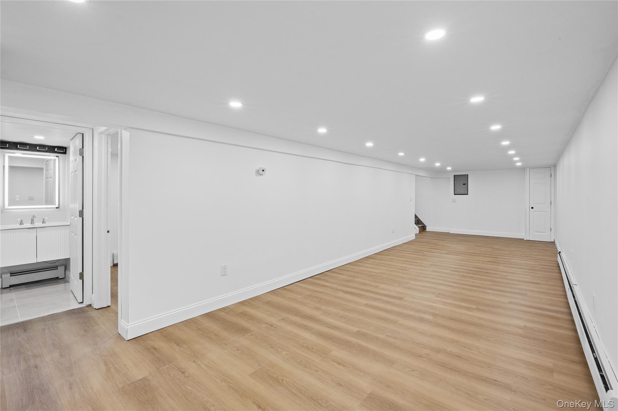 84 Flower Road Property Photo 41