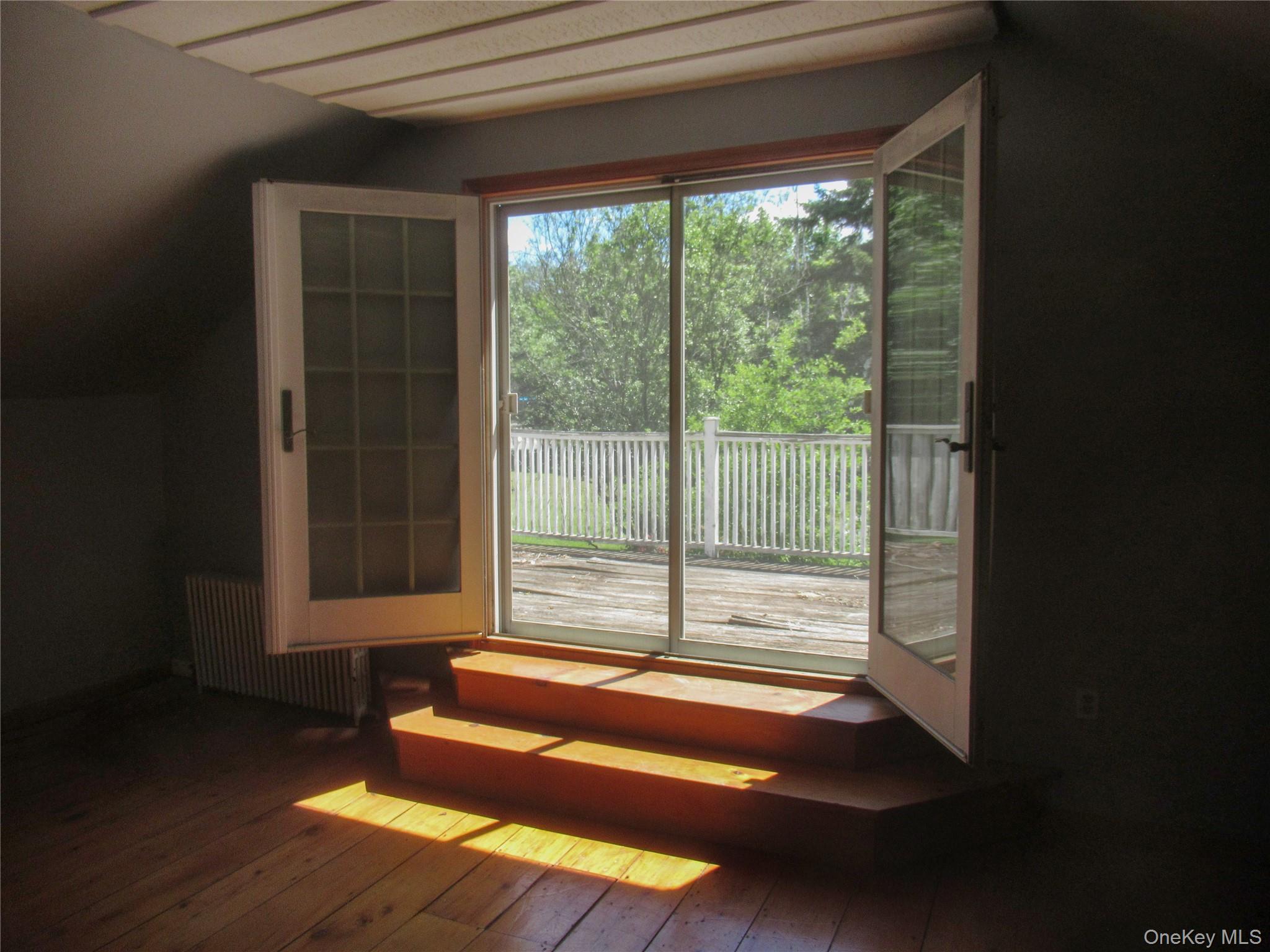 2 Academy Avenue Property Photo 9