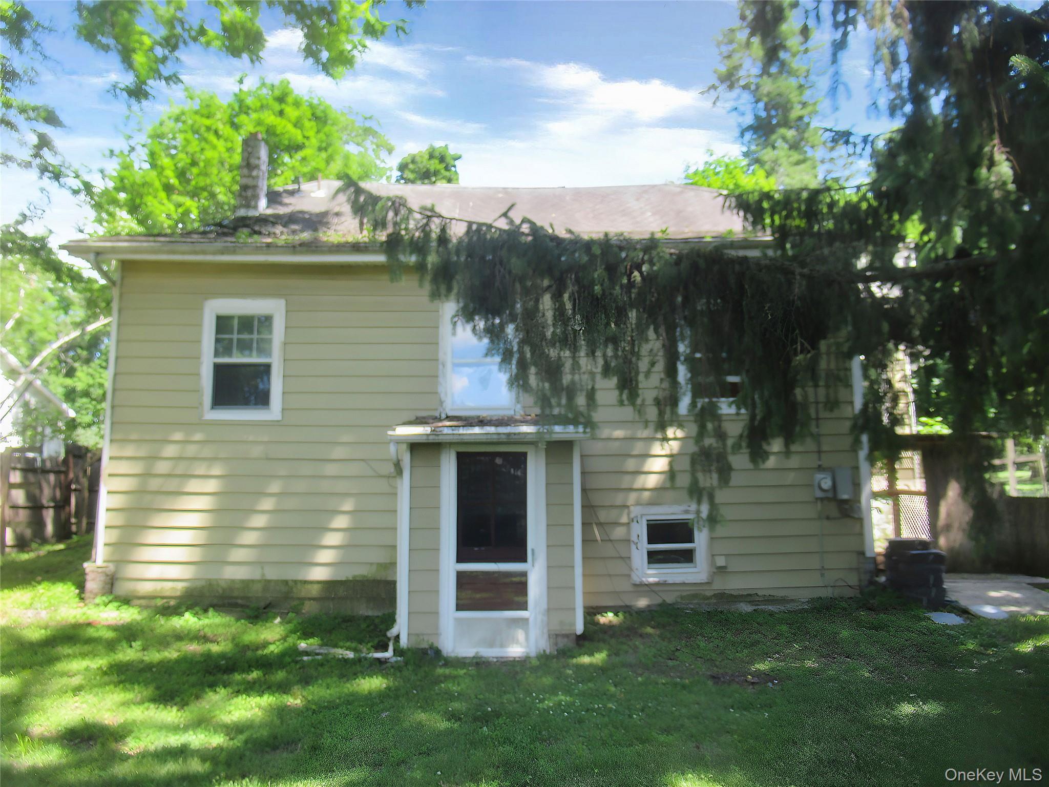 2 Academy Avenue Property Photo 24