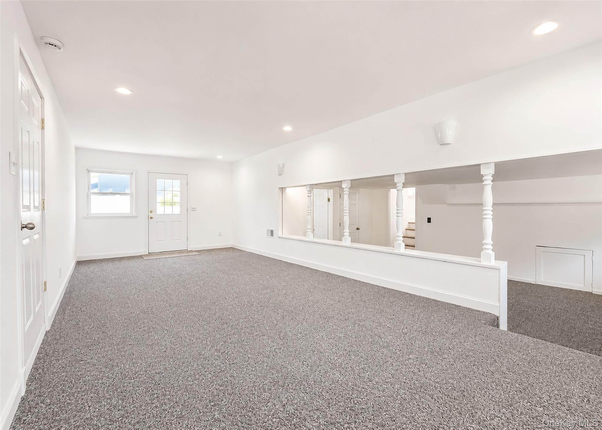 290 Eastwood Boulevard Property Photo 10