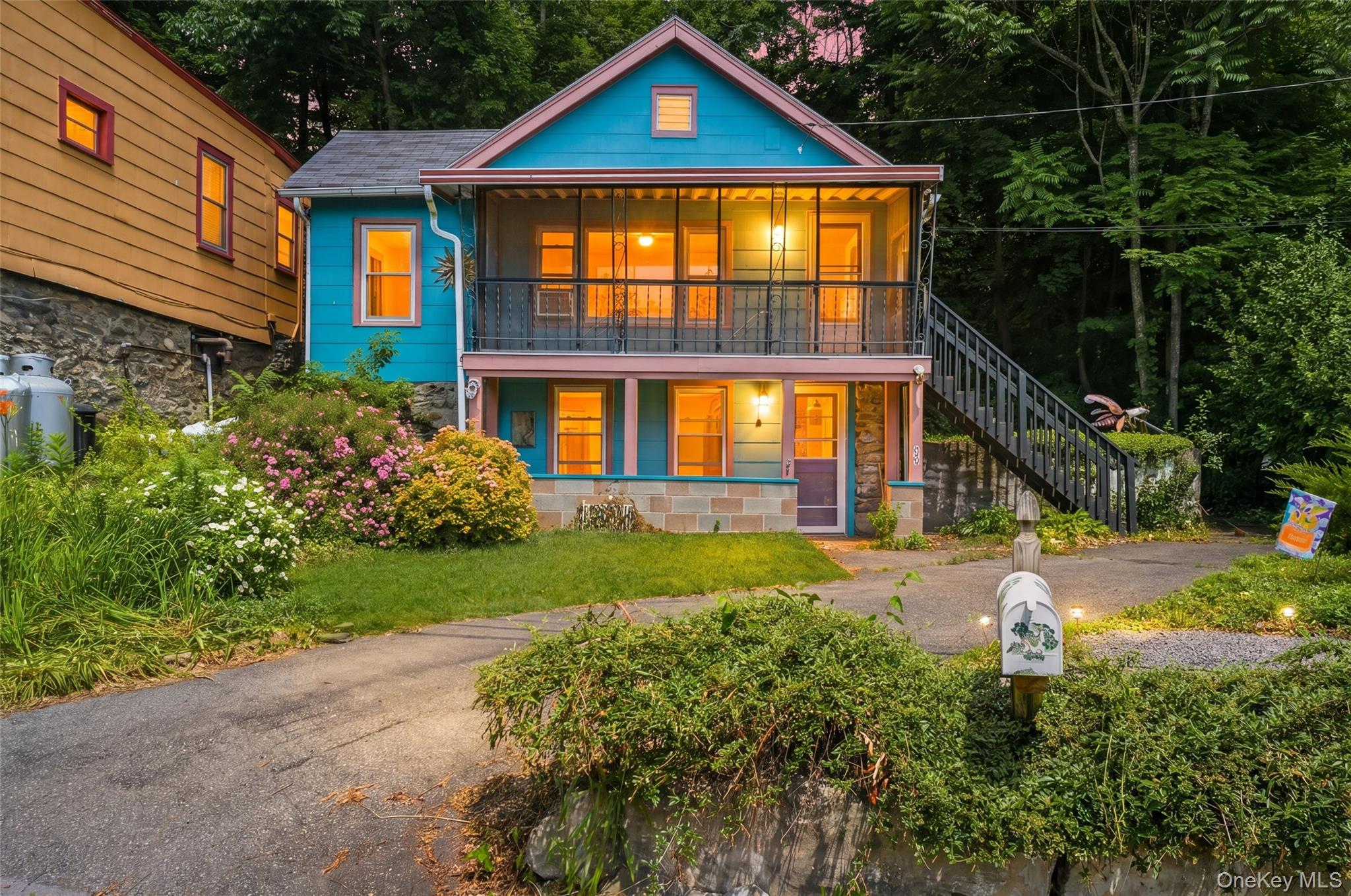 33 Mile Hill Road Property Photo 1