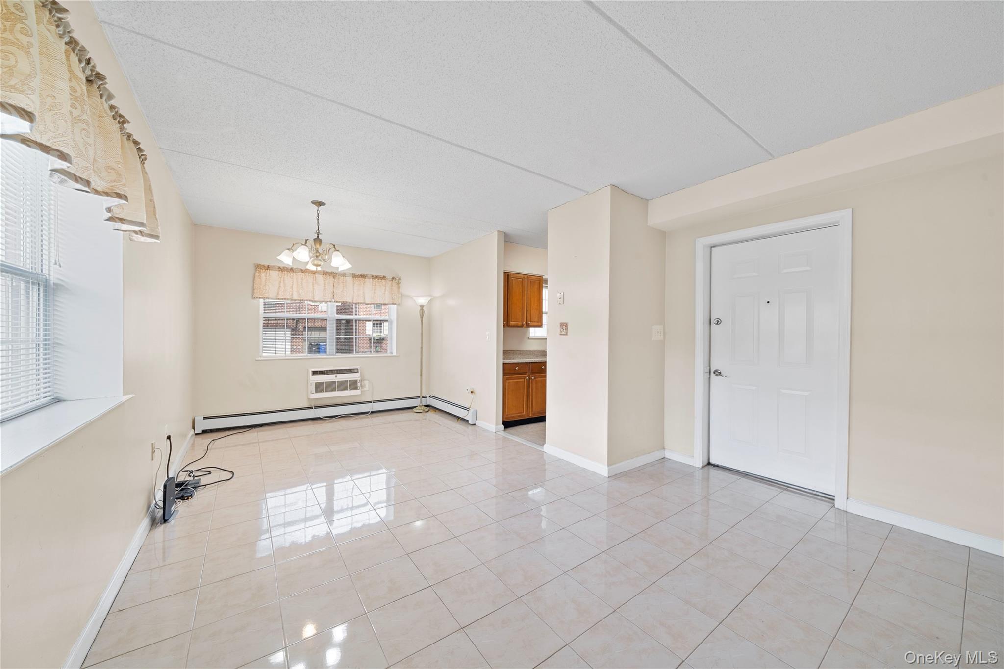 195 Beach 60th Street Property Photo 17