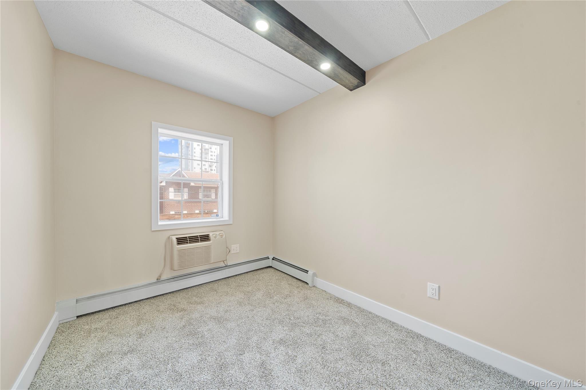 195 Beach 60th Street Property Photo 23