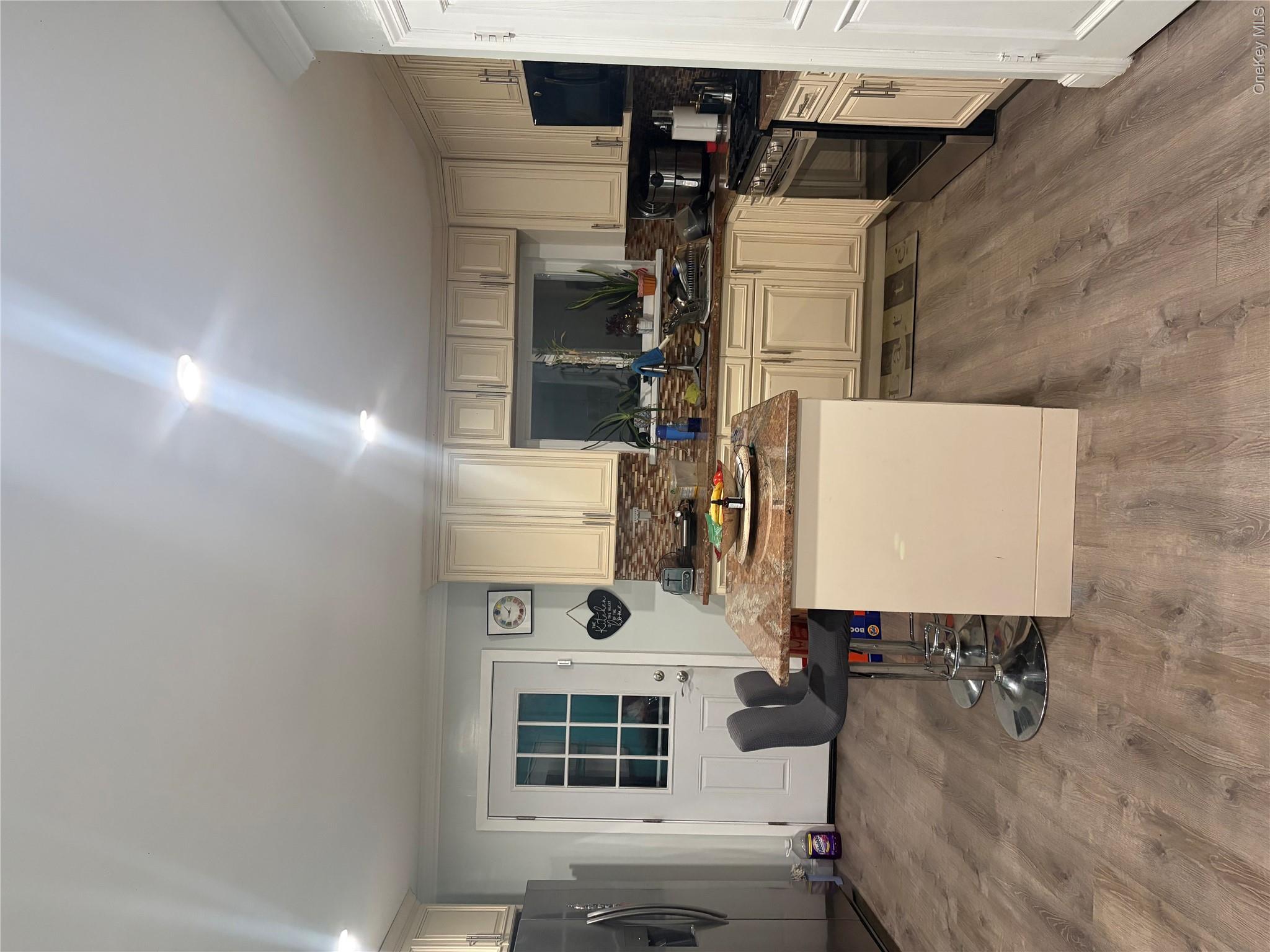 277 Graff Avenue Property Photo 18
