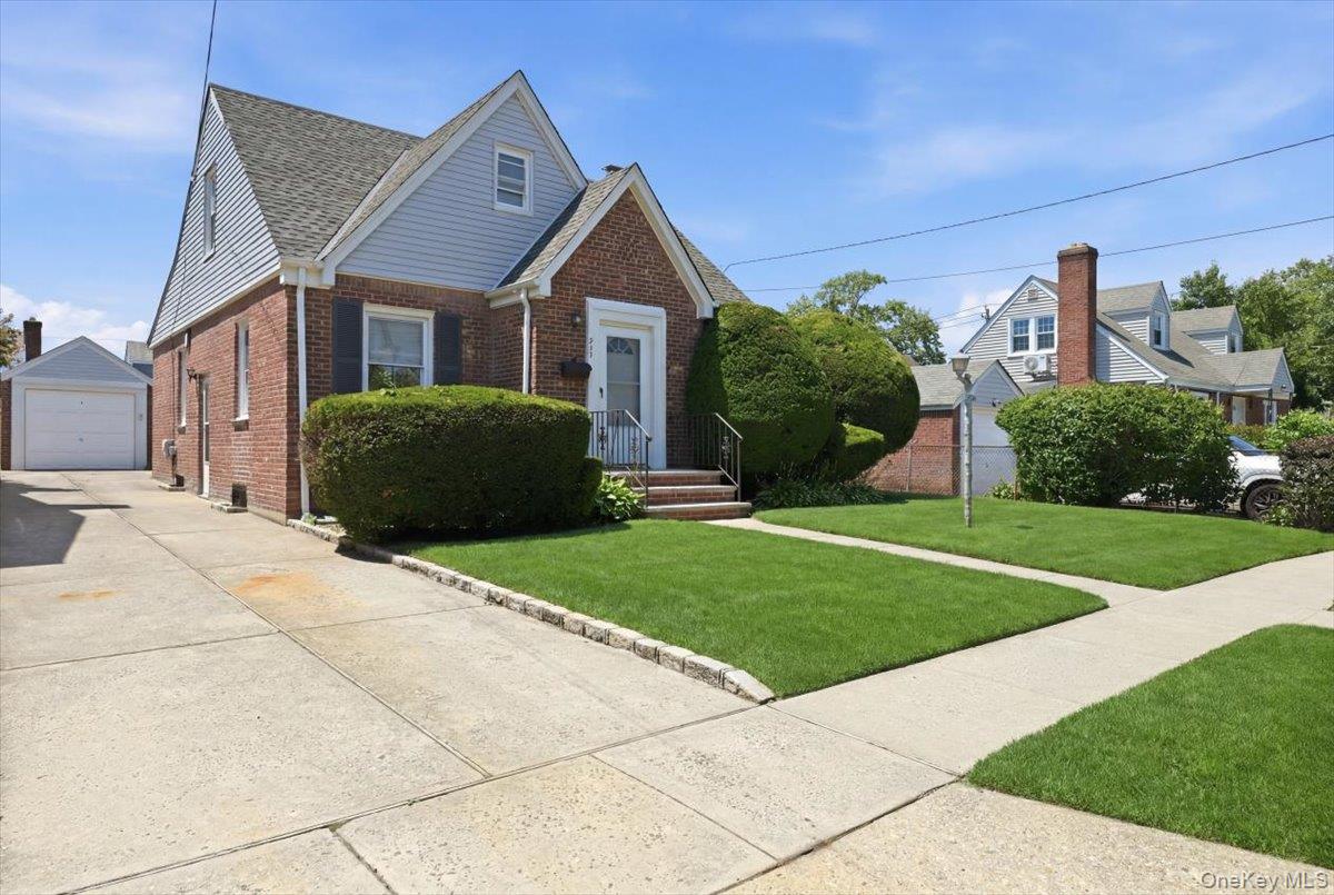 210 Madison Street Property Photo 1