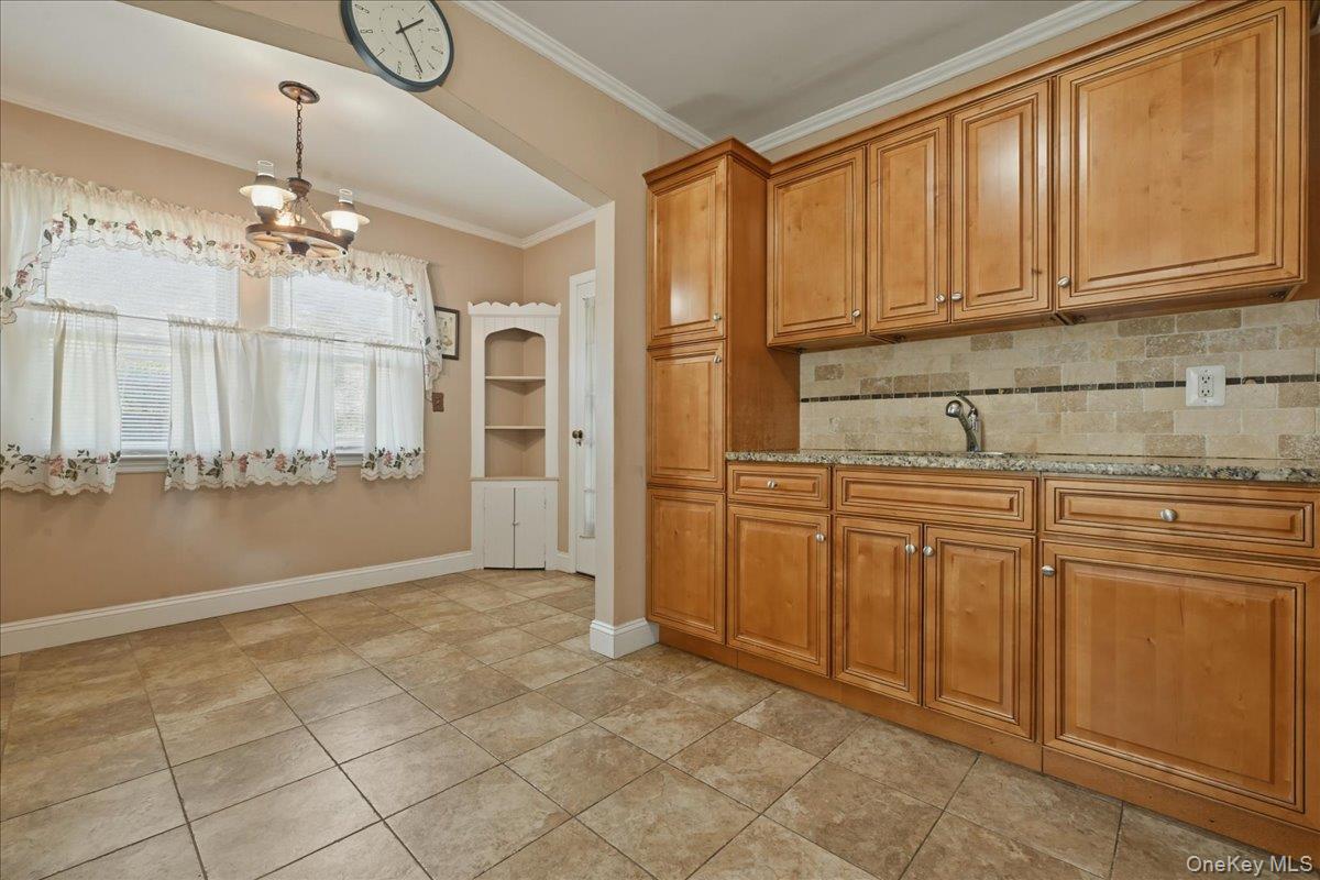 210 Madison Street Property Photo 2