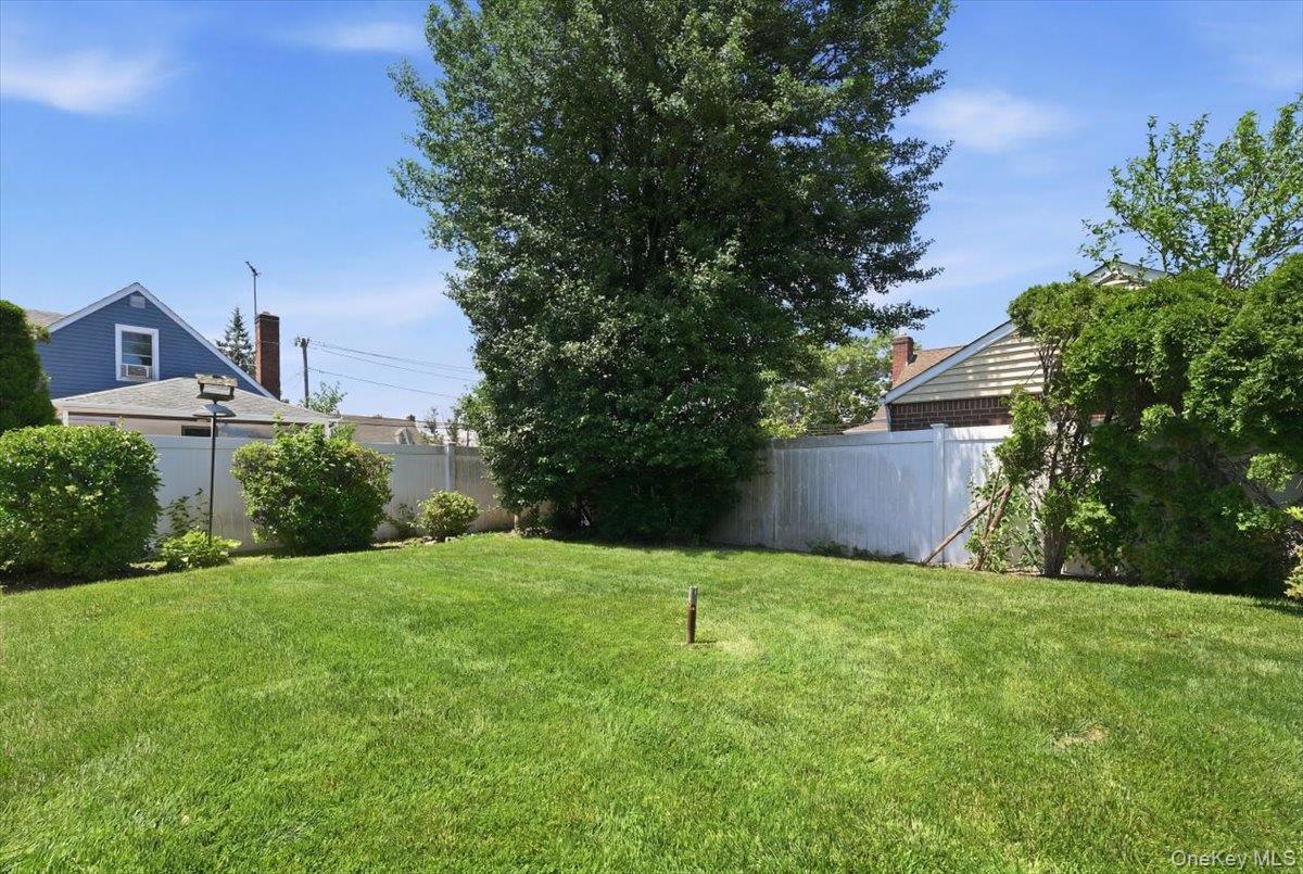 210 Madison Street Property Photo 15