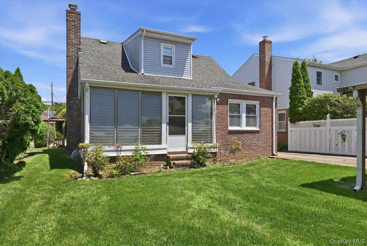 210 Madison Street Property Photo 16