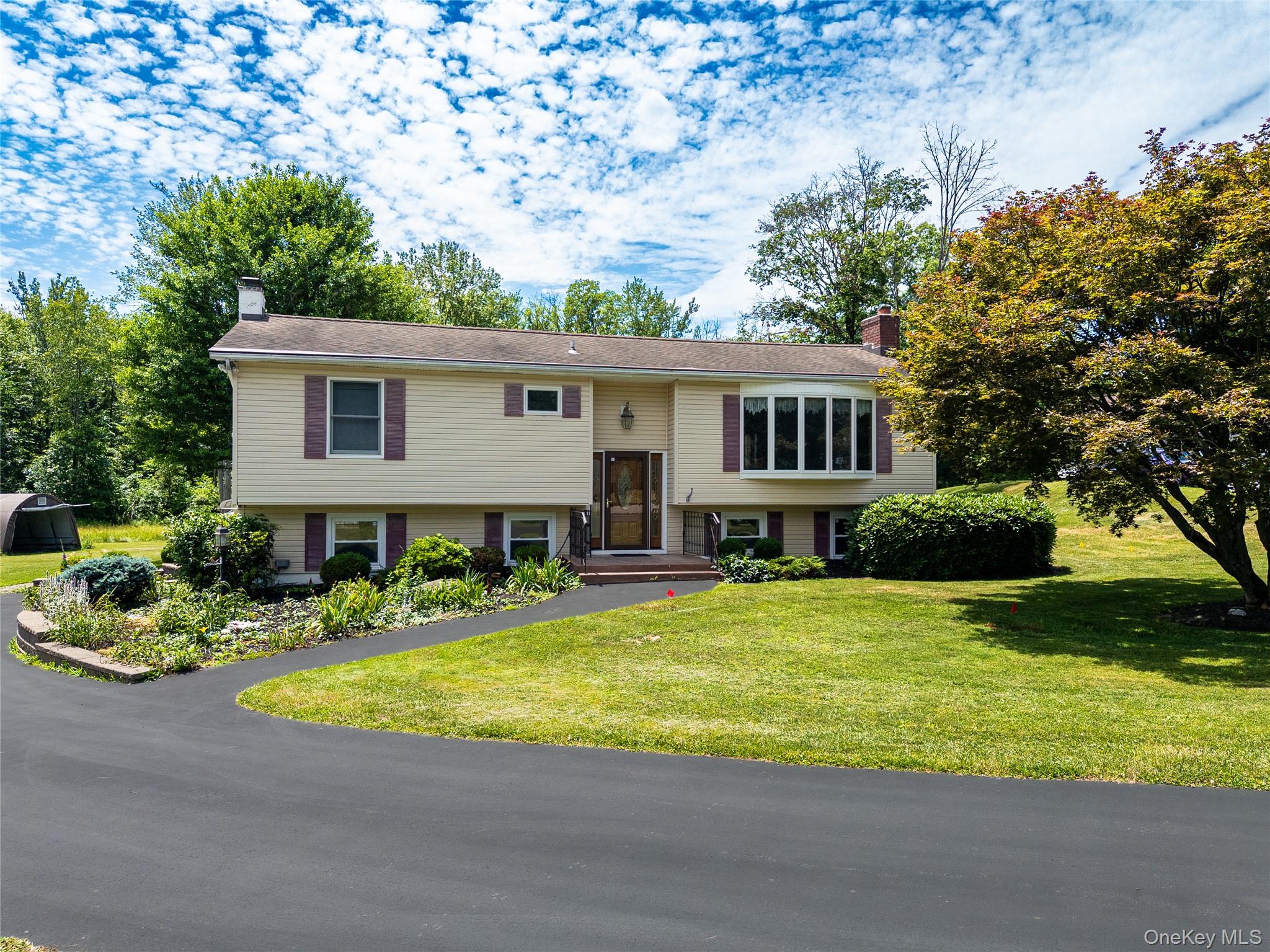 17 Dorett Drive Property Photo 1