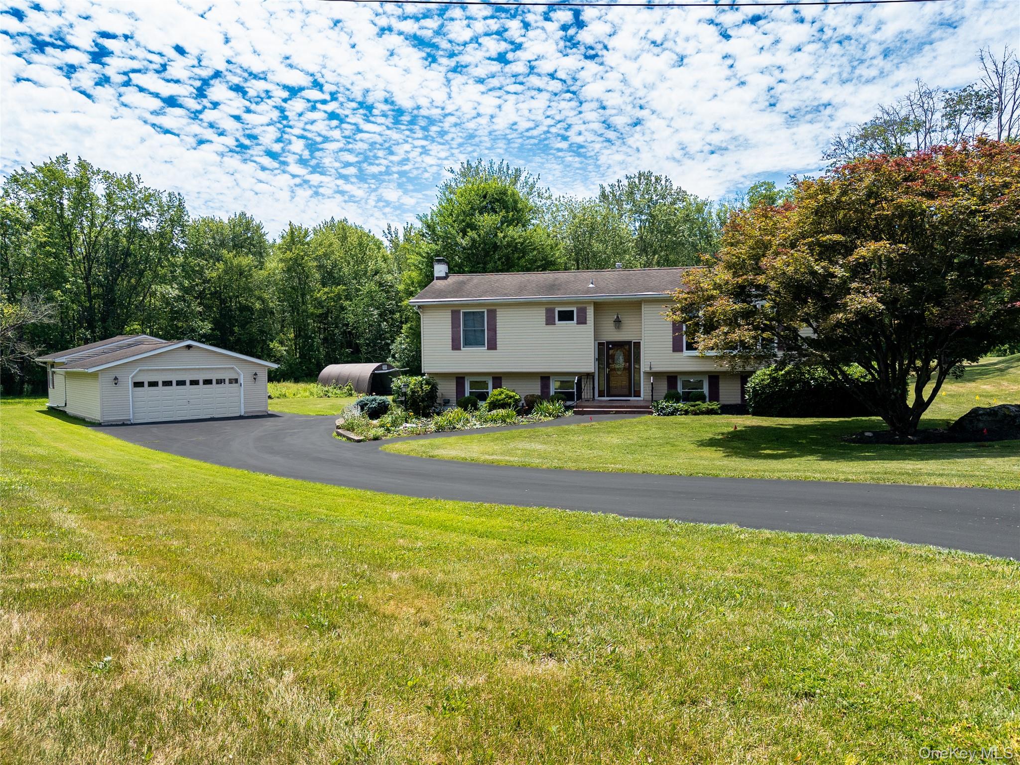 17 Dorett Drive Property Photo 2